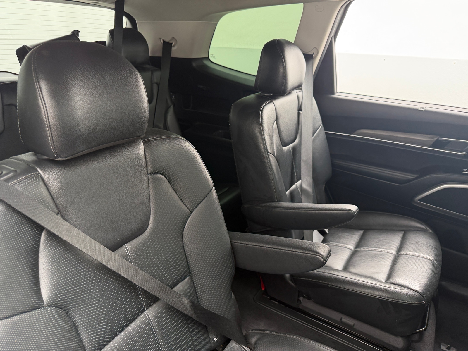 Thumbnail: 2021 Kia Telluride - 5