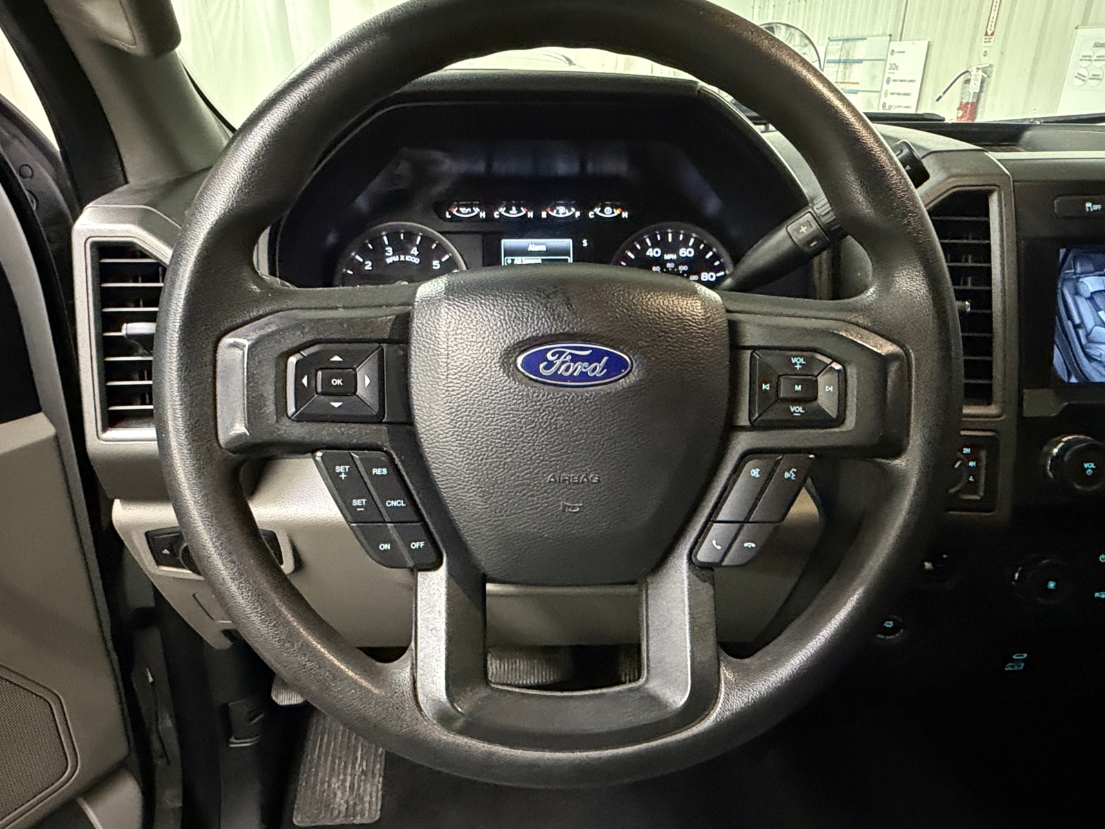 Thumbnail: 2021 Ford Econoline - 5