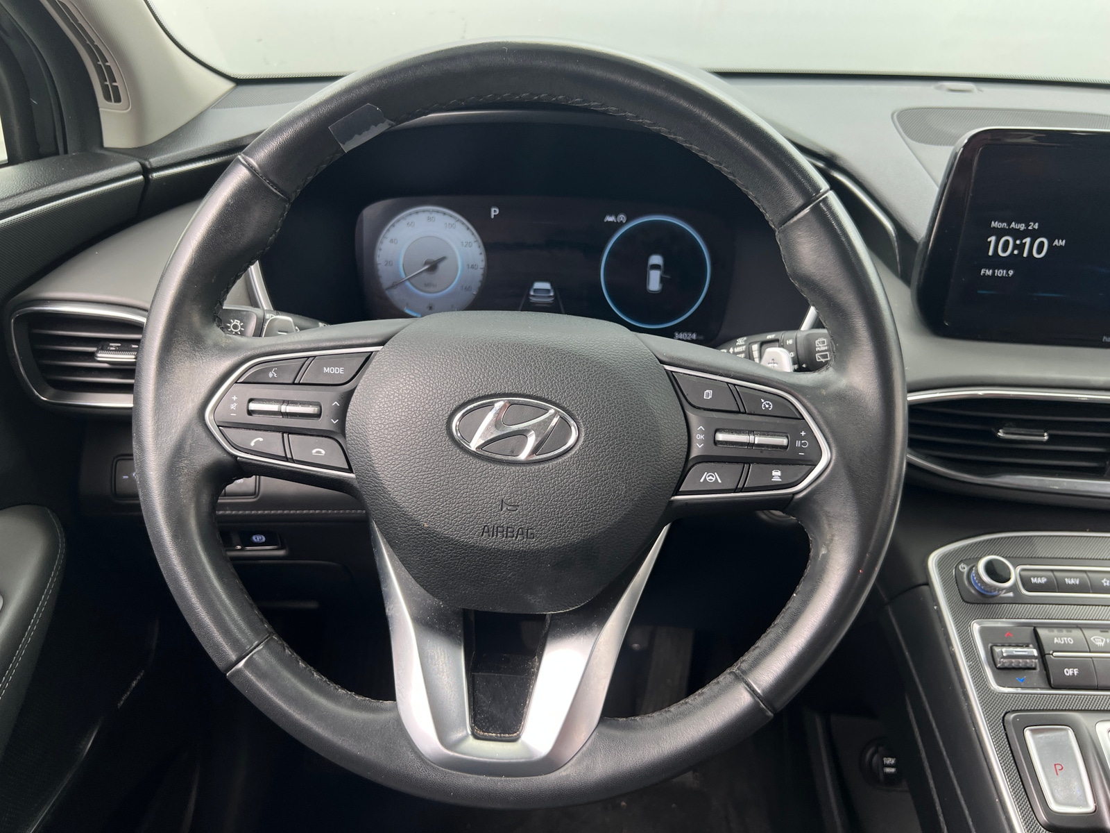 Thumbnail: 2023 Hyundai Santa Fe - 4