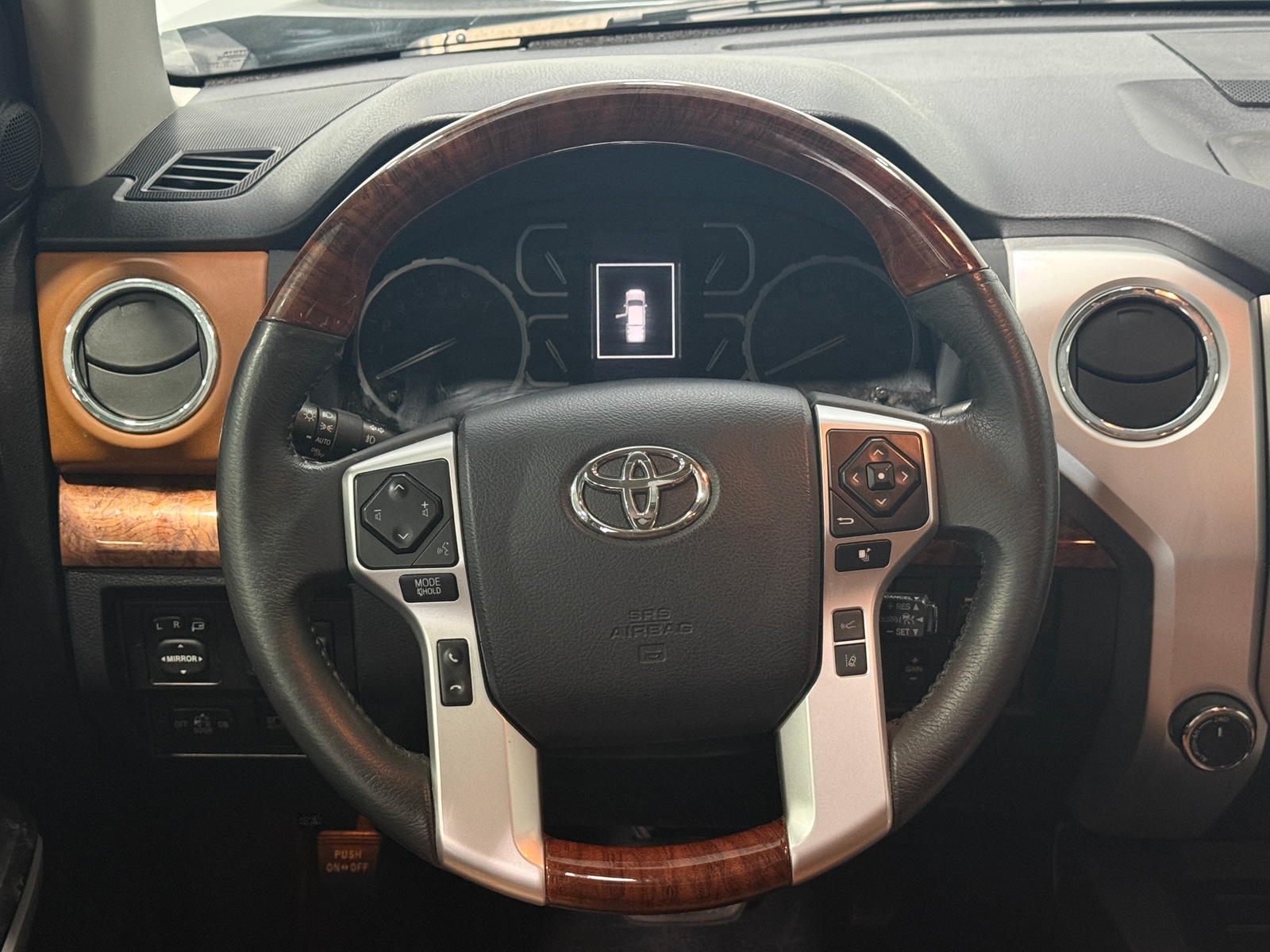 Thumbnail: 2018 Toyota Tundra - 4