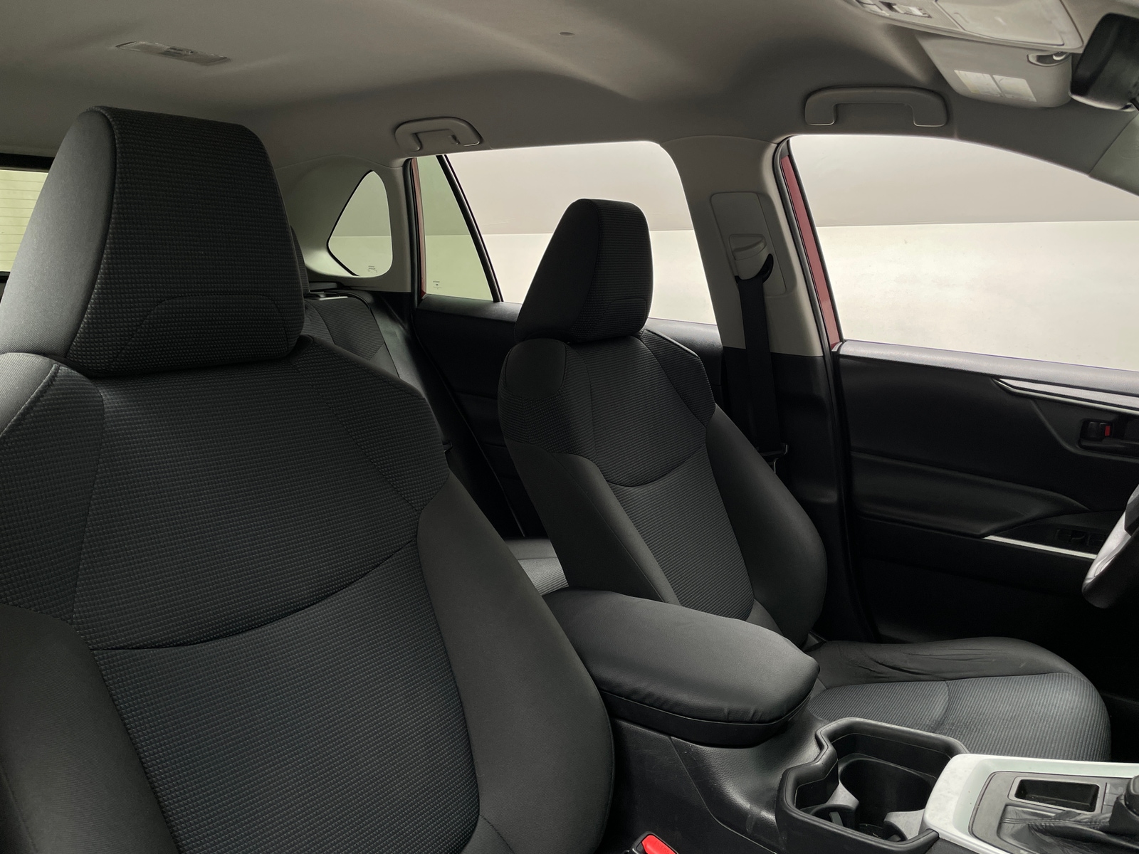 Thumbnail: 2020 Toyota RAV4 - 2