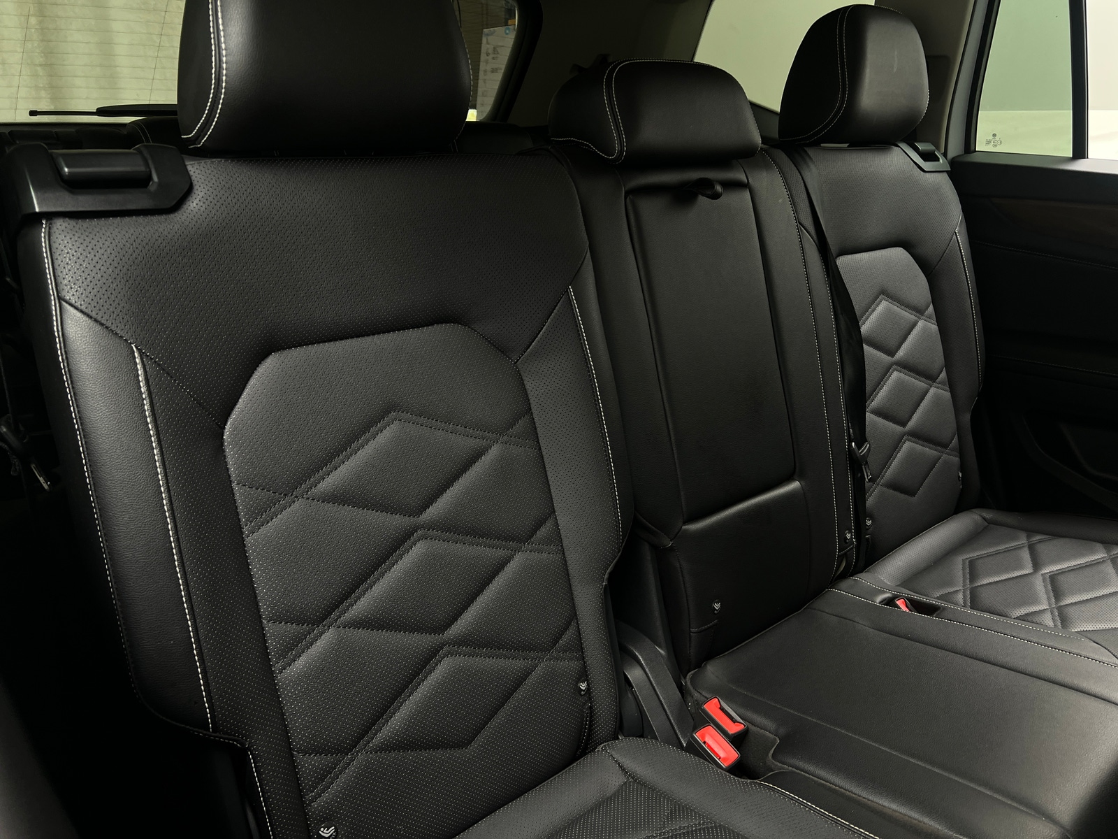 Thumbnail: 2024 Volkswagen Atlas - 5