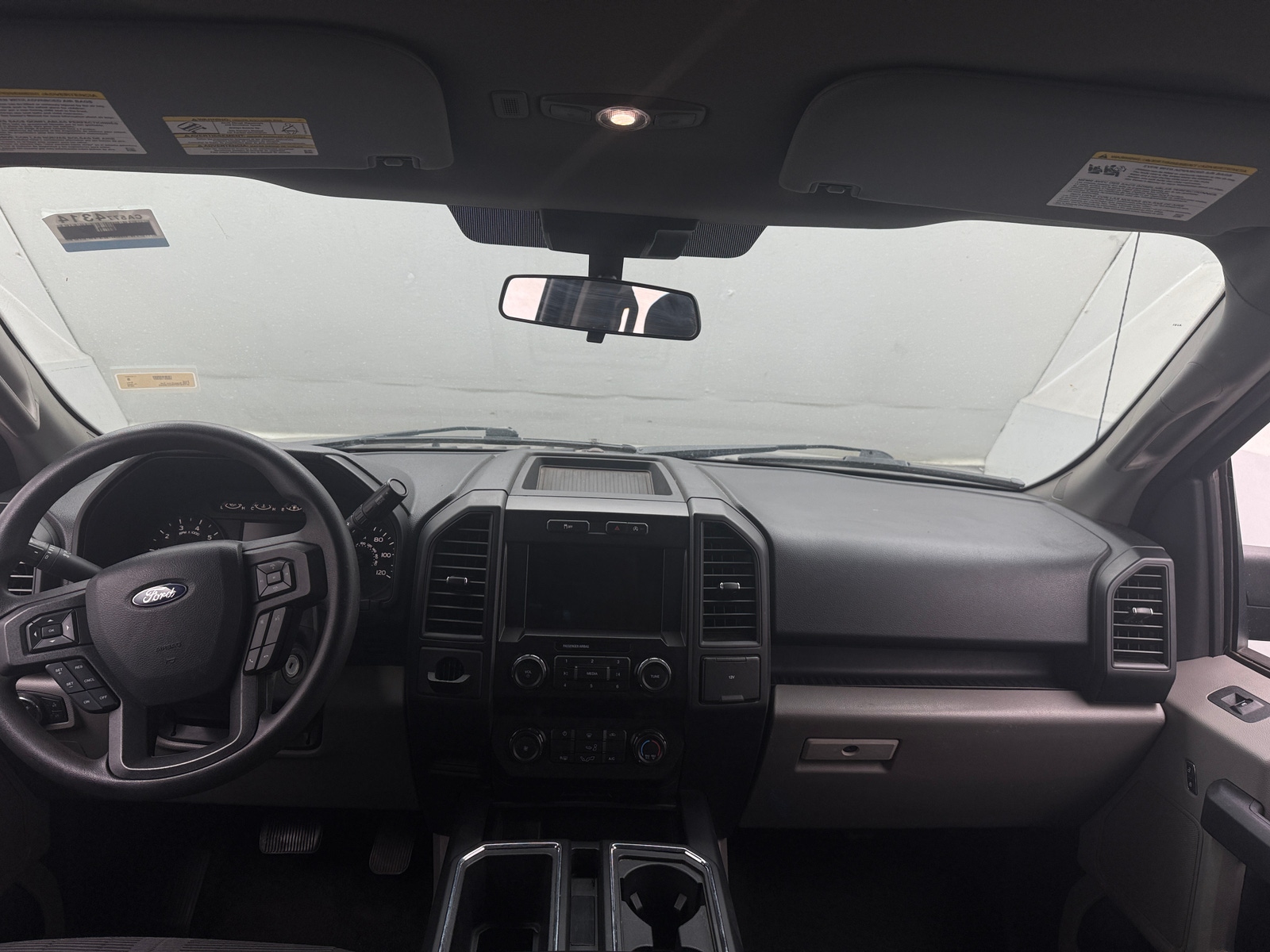 Thumbnail: 2019 Ford Econoline - 3