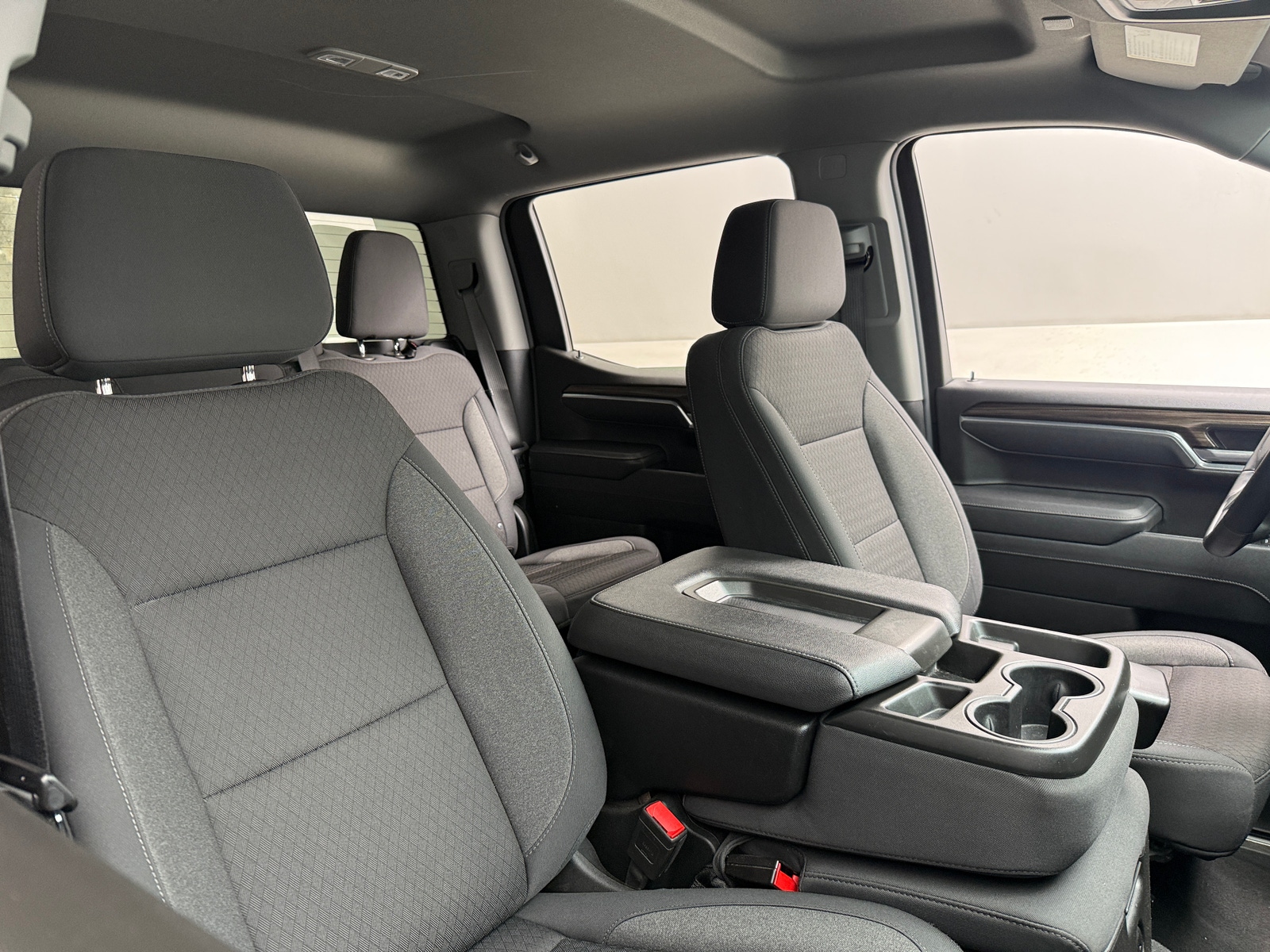 Thumbnail: 2025 Chevrolet Silverado 1500 - 2