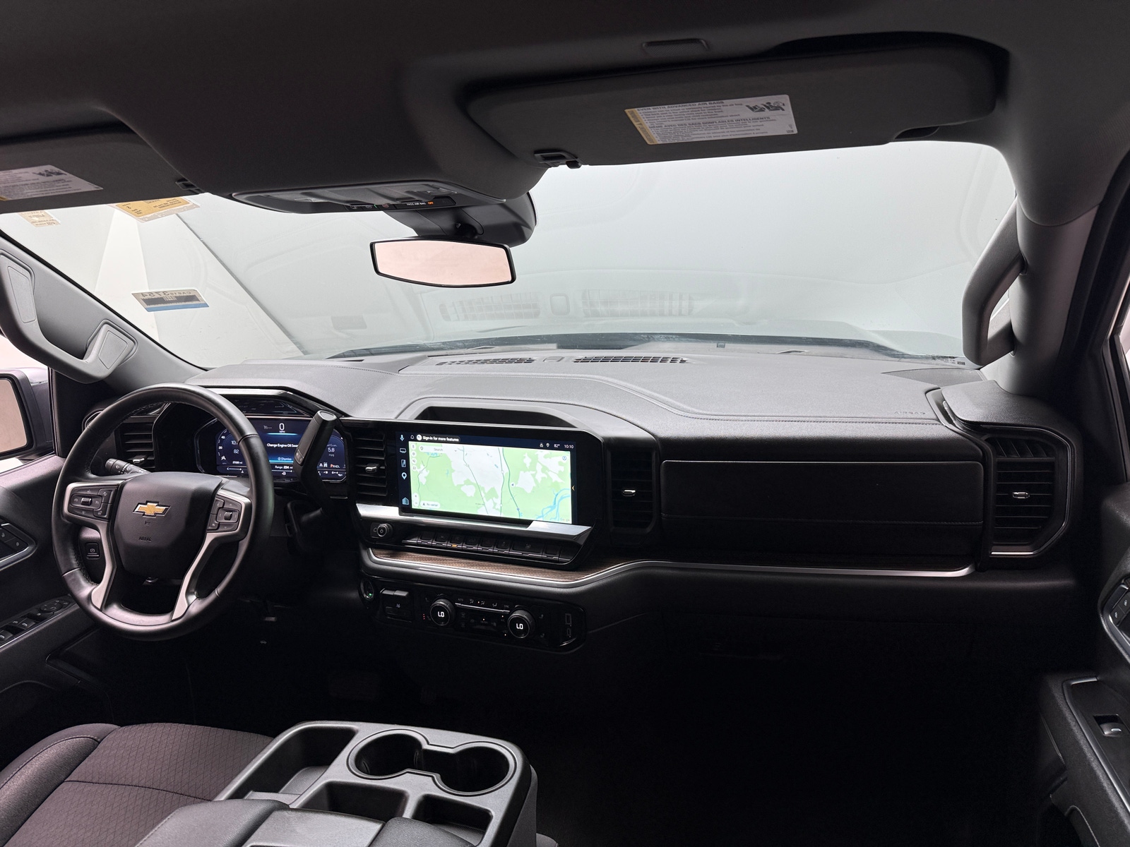 Thumbnail: 2025 Chevrolet Silverado 1500 - 3