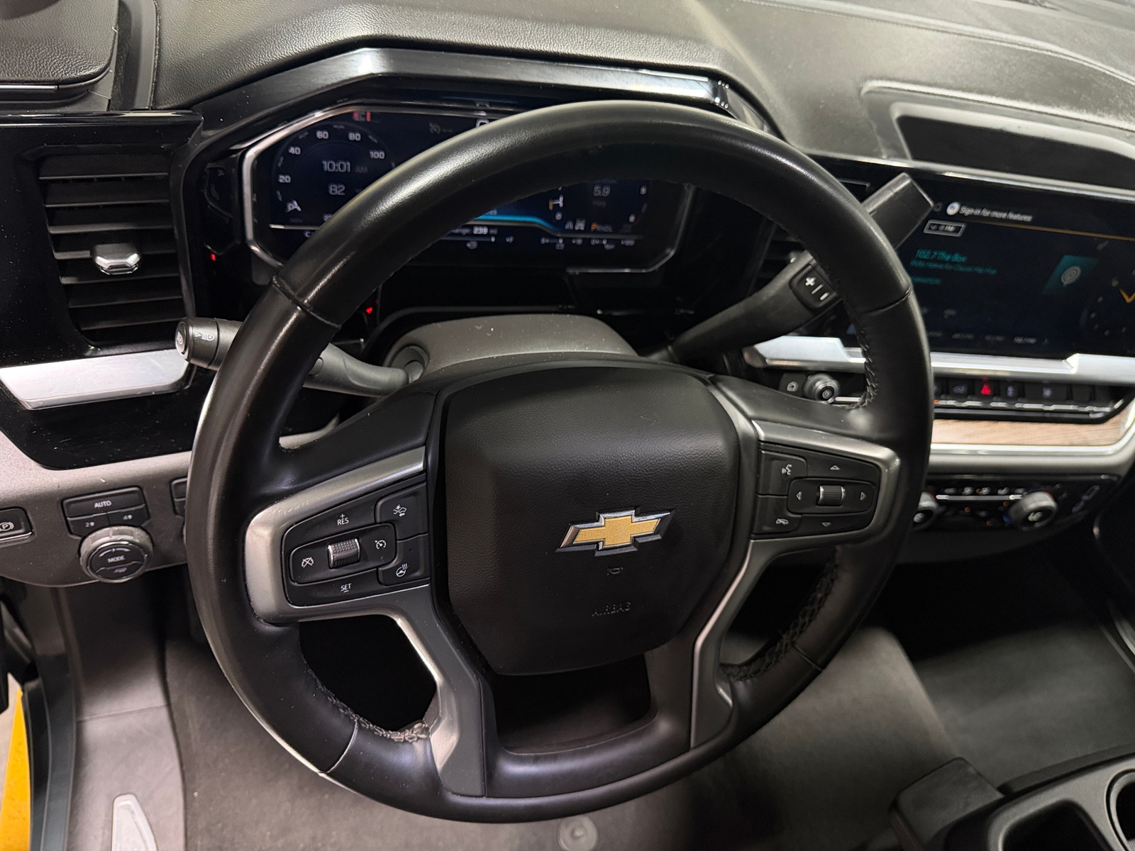 Thumbnail: 2025 Chevrolet Silverado 1500 - 5