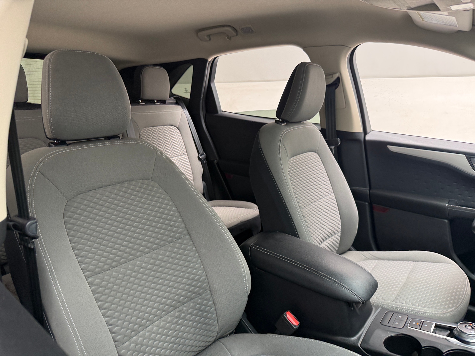 Thumbnail: 2020 Ford Escape - 2