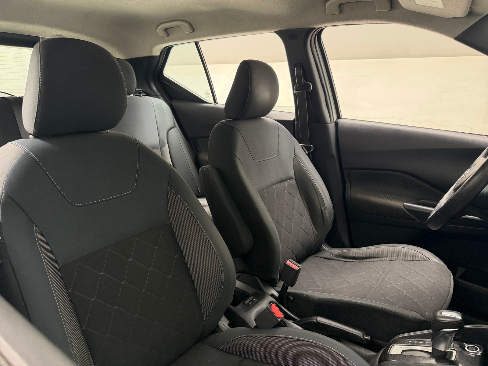 Thumbnail: 2020 Nissan Kicks - 2