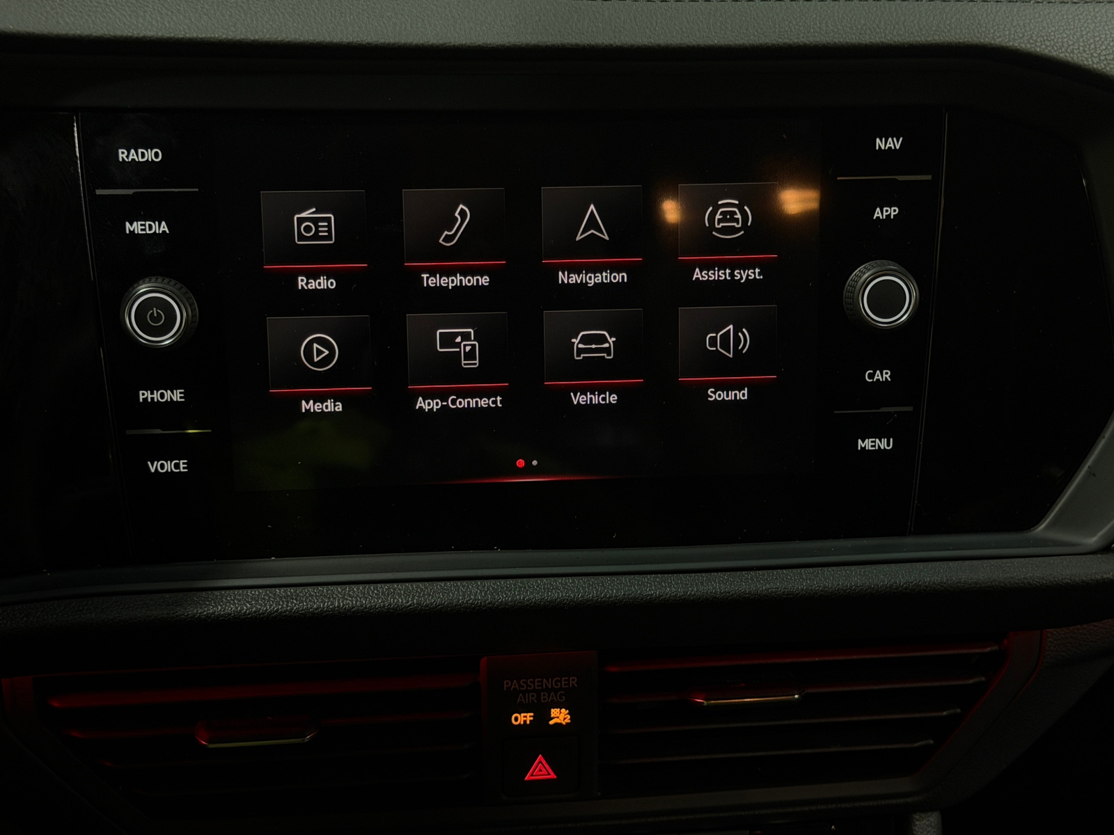 Thumbnail: 2023 Volkswagen Jetta - 3