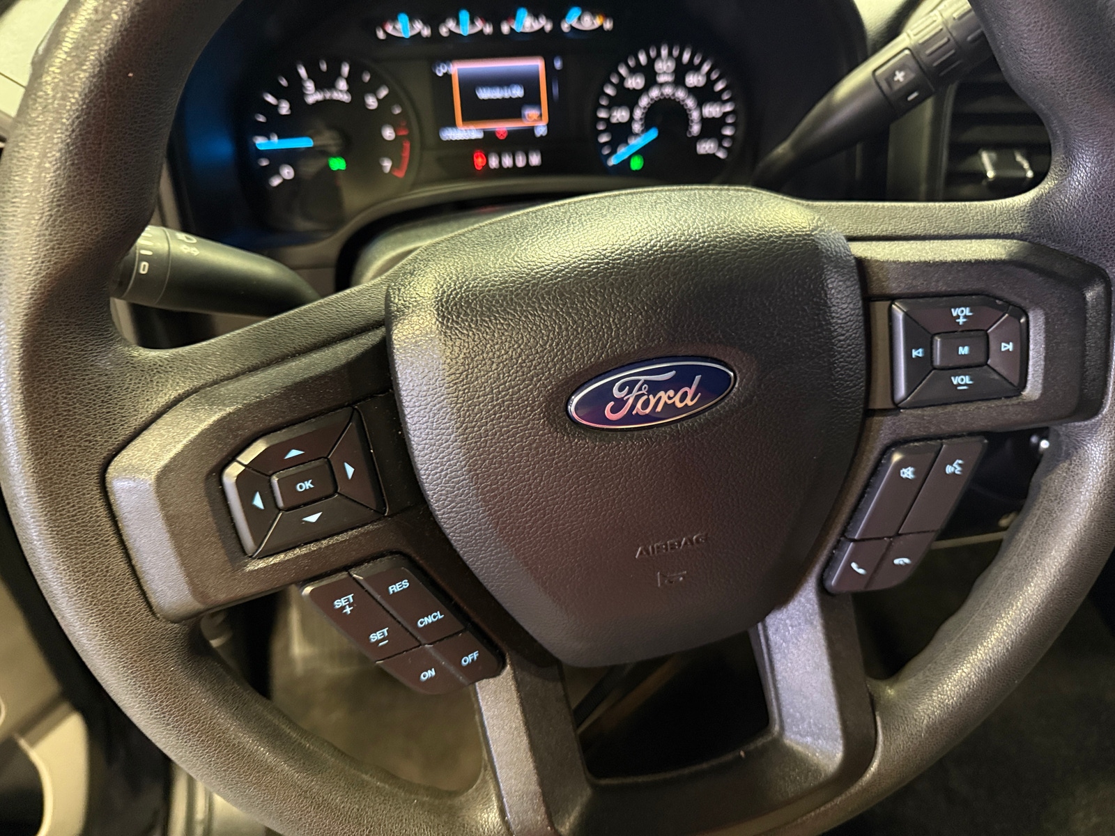 Thumbnail: 2019 Ford Econoline - 5