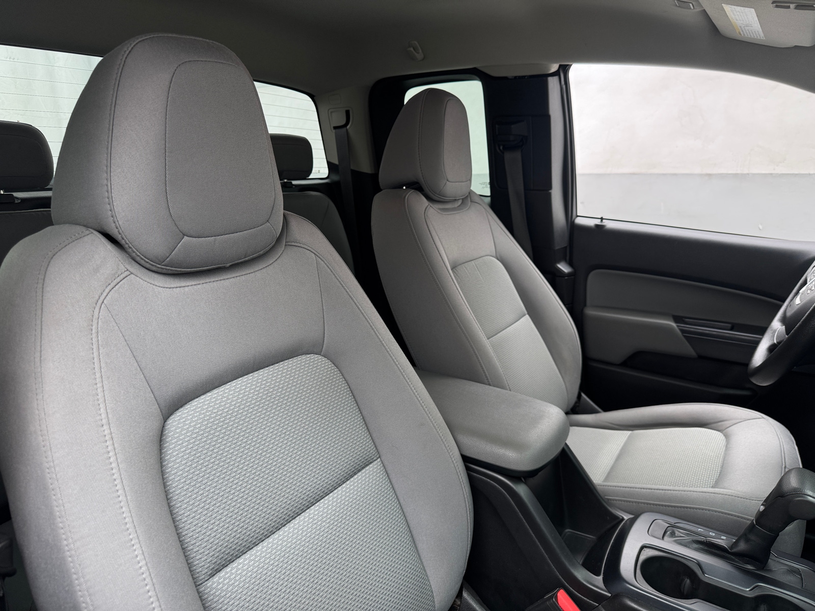 Thumbnail: 2017 GMC Canyon - 2