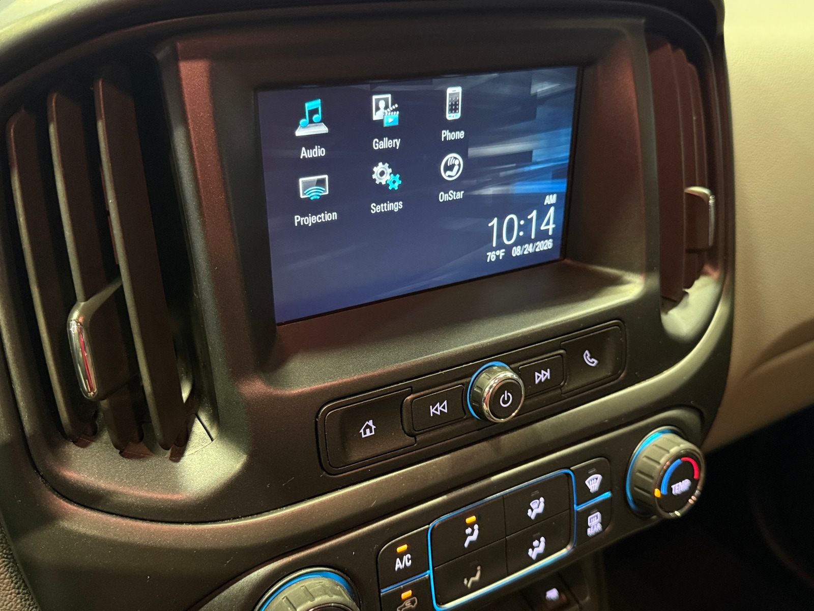 Thumbnail: 2017 GMC Canyon - 4