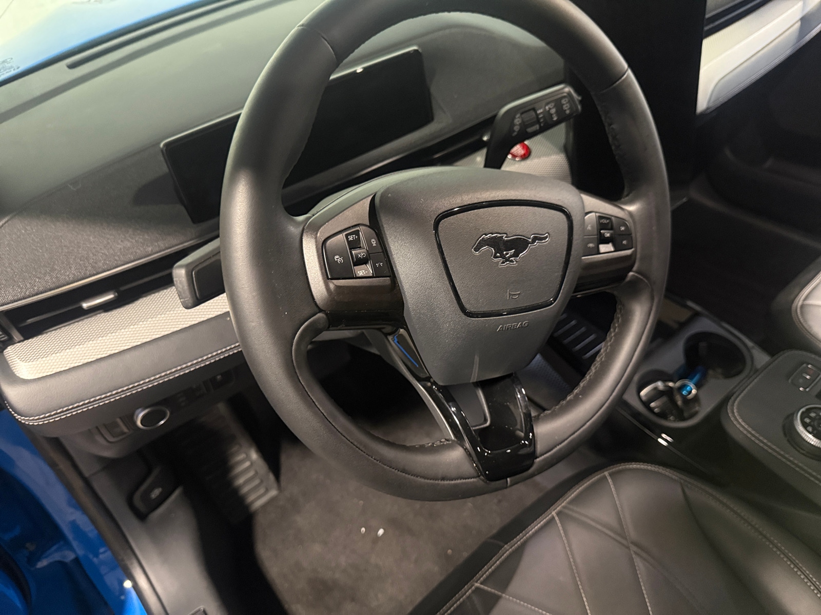 Thumbnail: 2022 Ford Mustang Mach-E - 4
