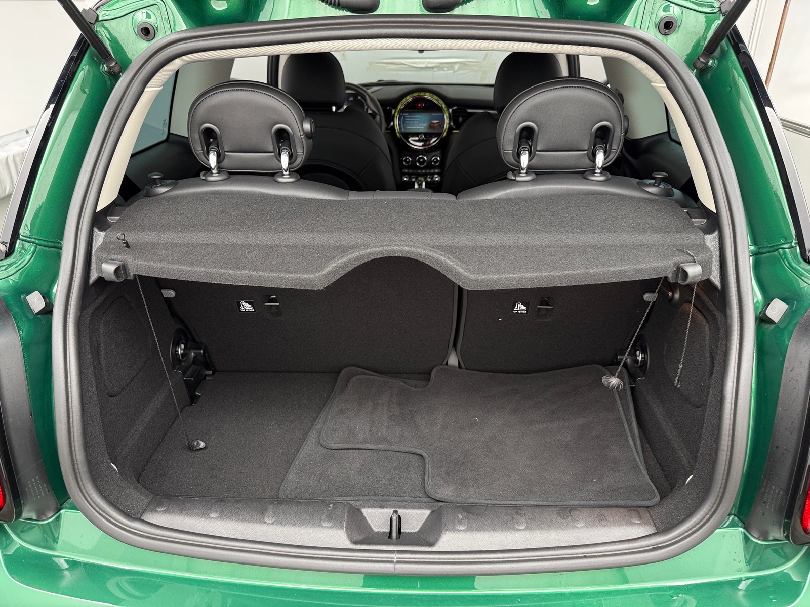 Thumbnail: 2024 MINI Cooper Hardtop - 6