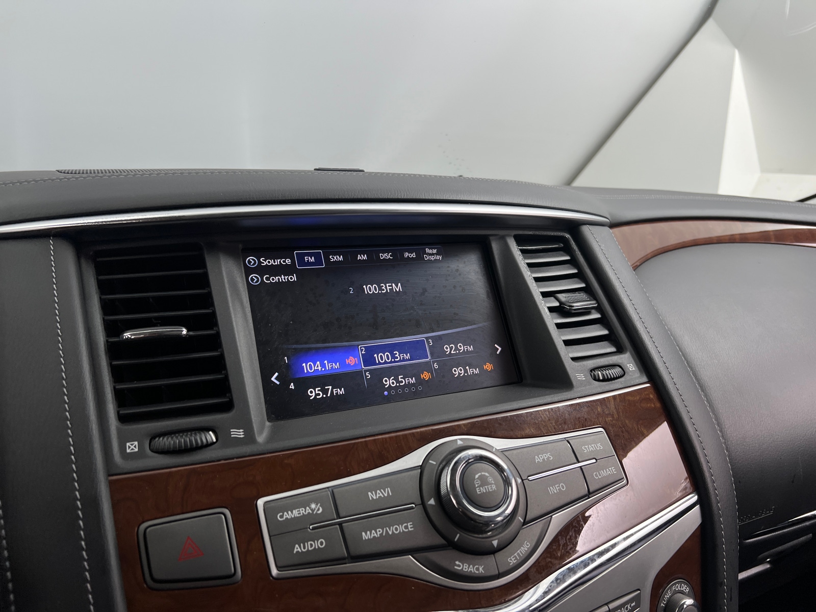 Thumbnail: 2019 INFINITI QX80 - 3