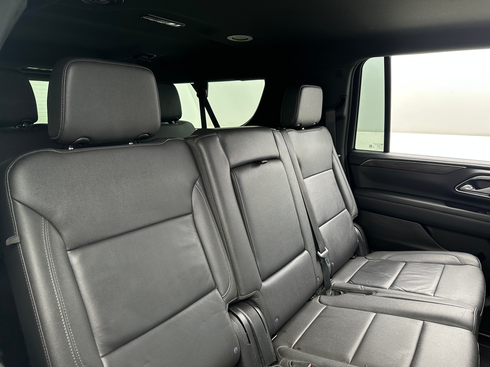 Thumbnail: 2022 Chevrolet Suburban - 5