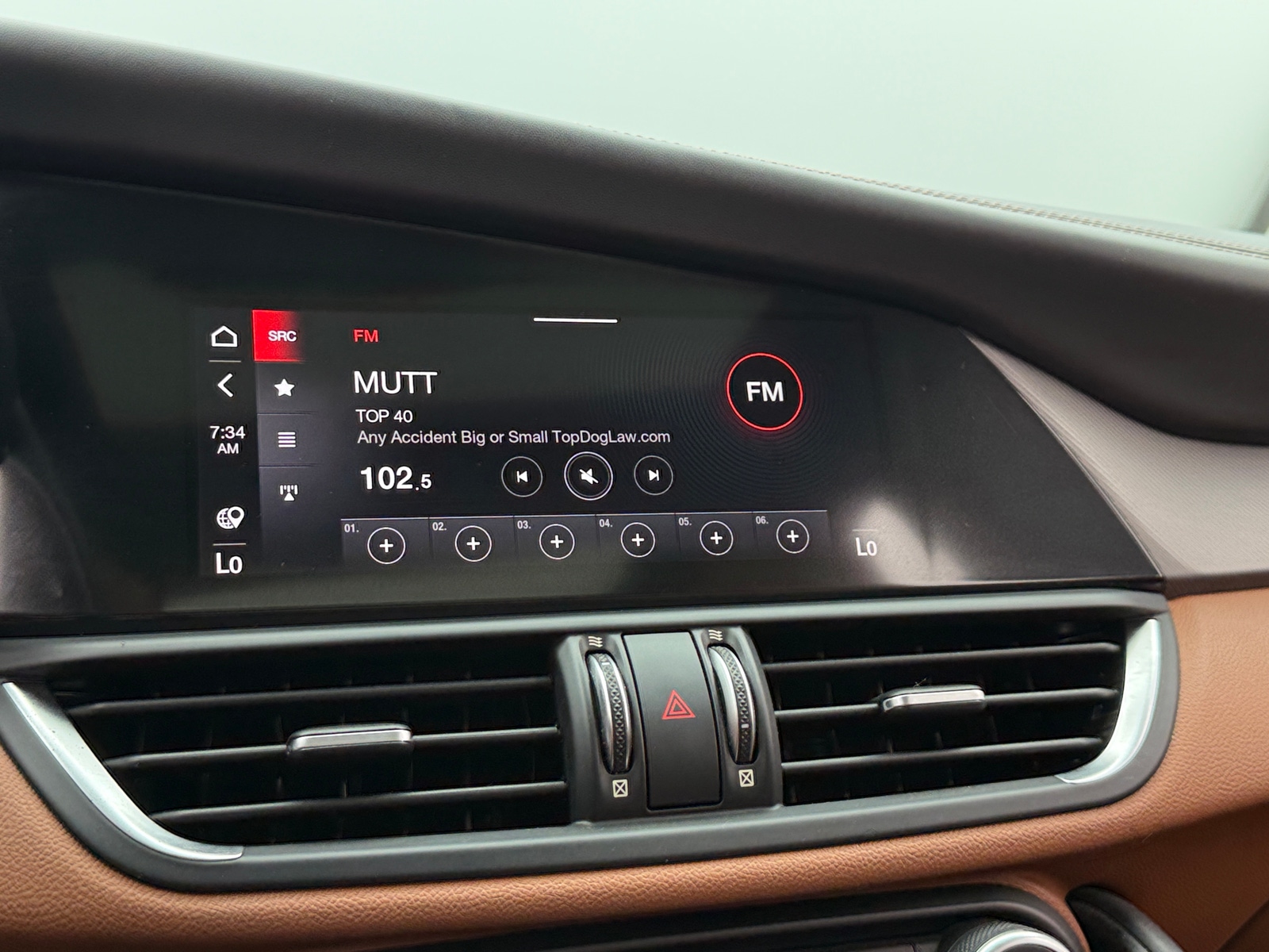 Thumbnail: 2020 Alfa Romeo Giulia - 3