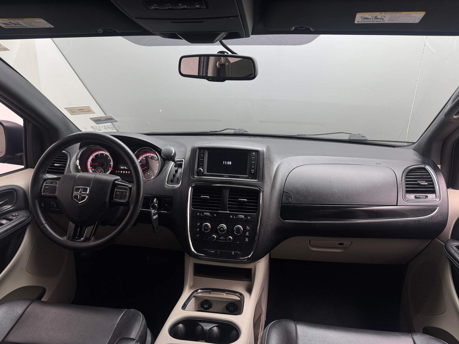 Thumbnail: 2017 Dodge Grand Caravan - 2