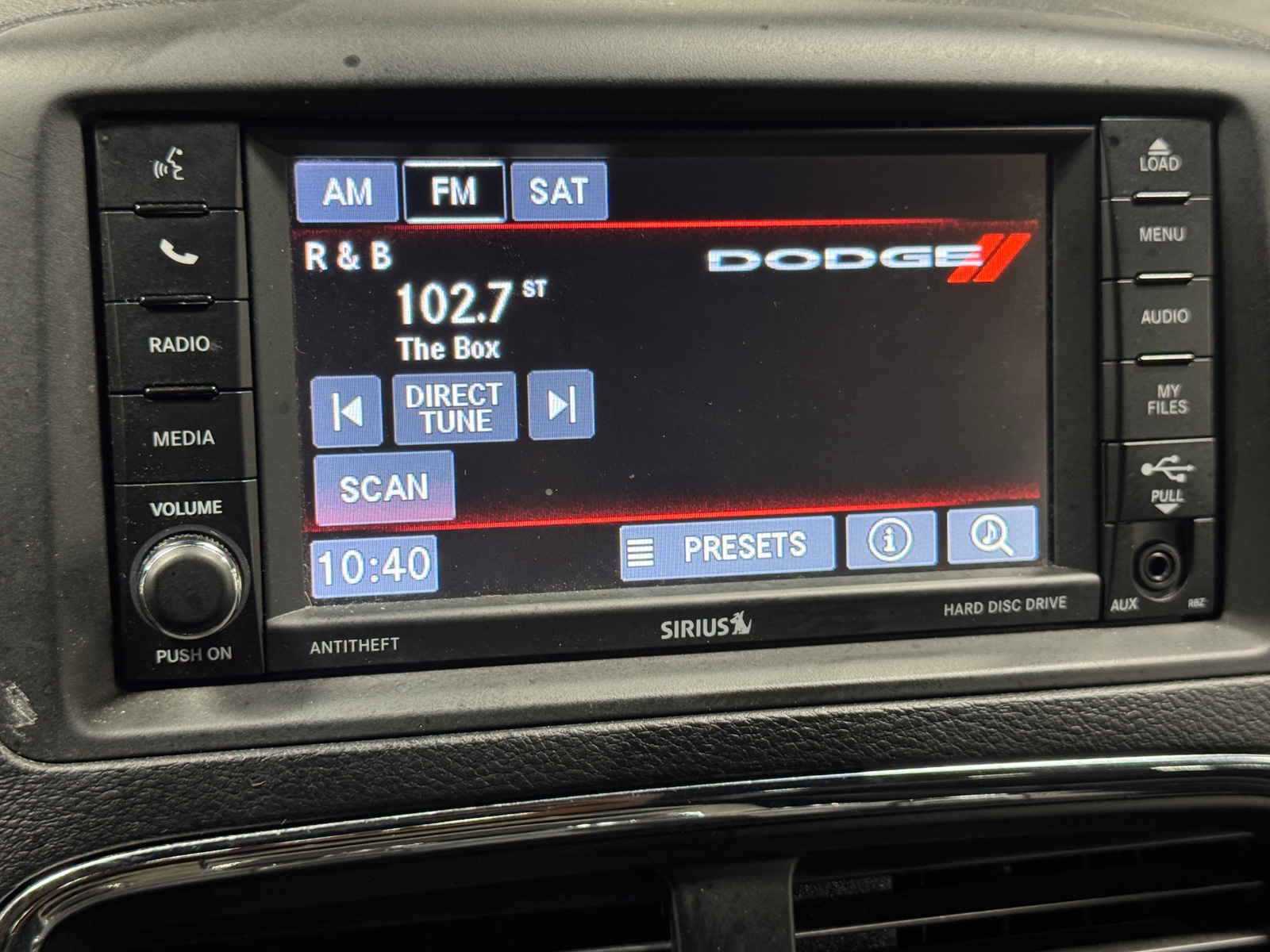 Thumbnail: 2017 Dodge Grand Caravan - 3