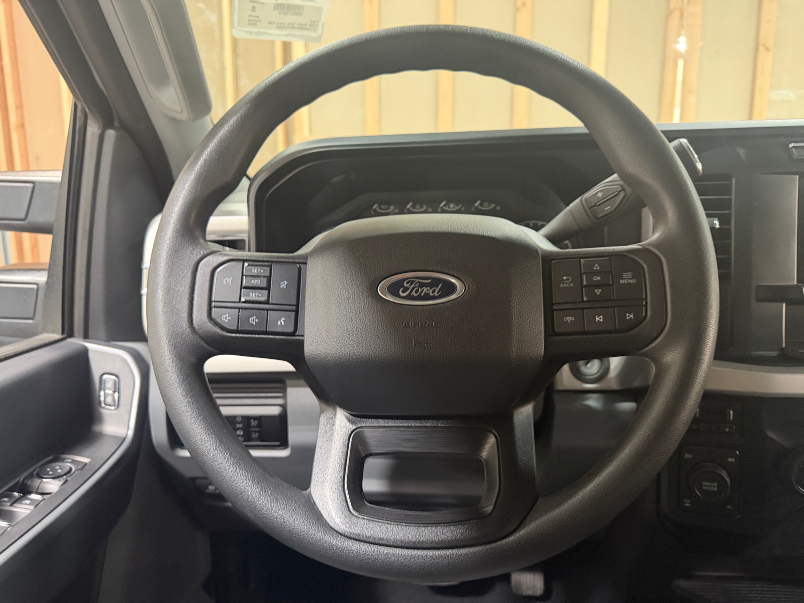Thumbnail: 2024 Ford Econoline - 5