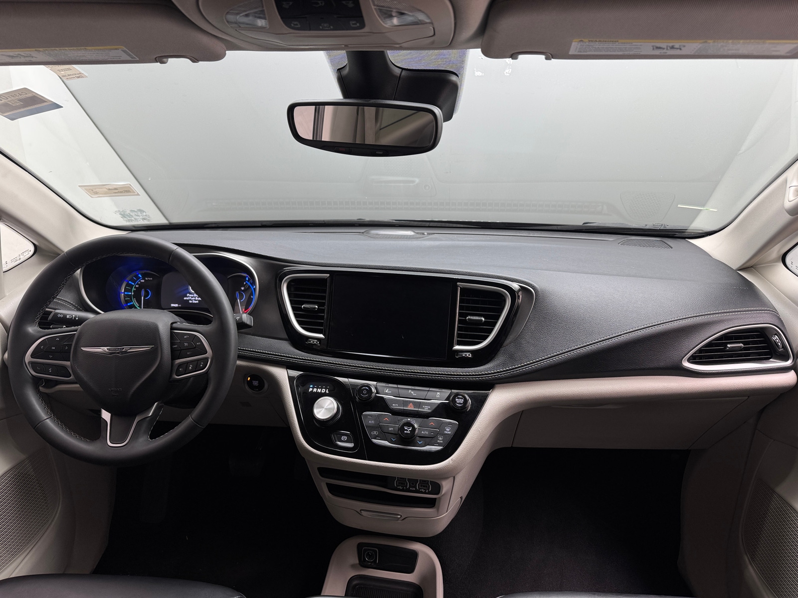 Thumbnail: 2024 Chrysler Pacifica - 2