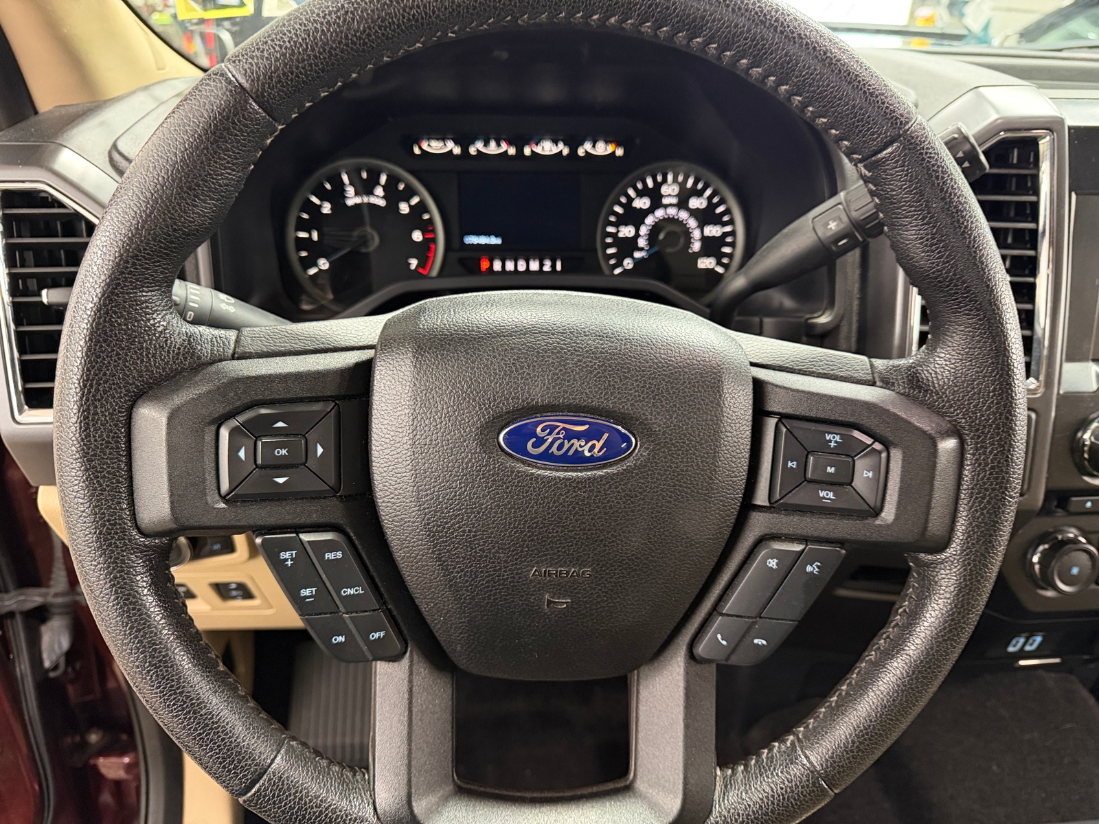 Thumbnail: 2016 Ford Econoline - 5
