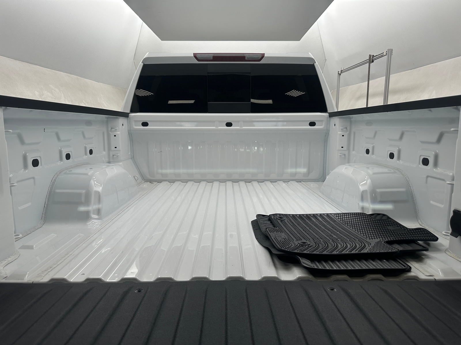 Thumbnail: 2026 Chevrolet Silverado 1500 - 7