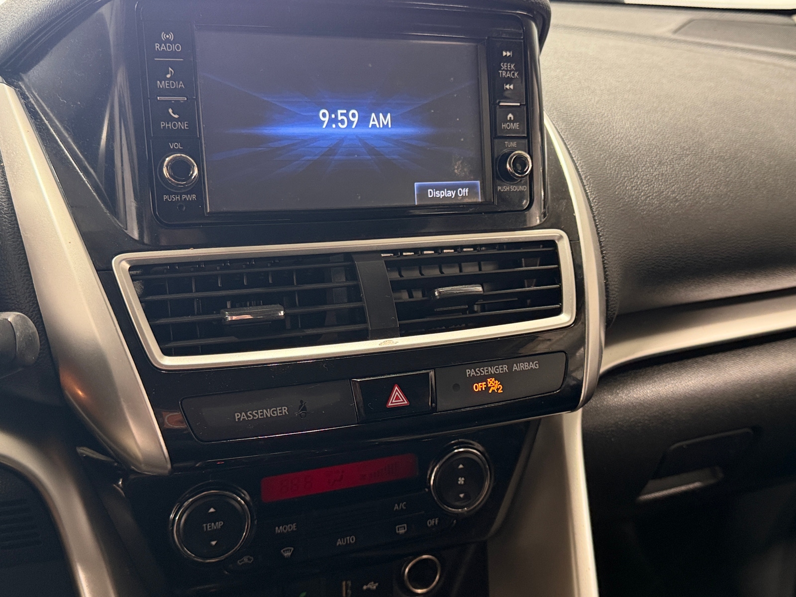 Thumbnail: 2020 Mitsubishi Eclipse Cross - 4