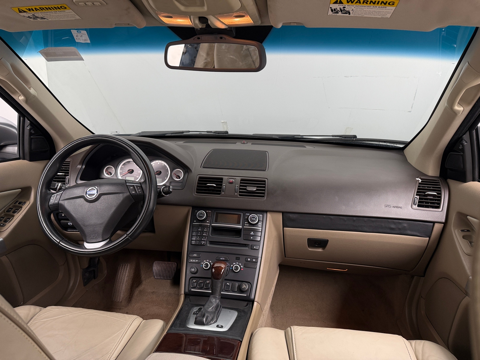 Thumbnail: 2013 Volvo XC90 - 2