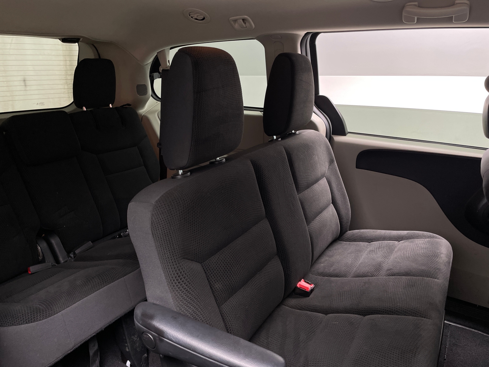 Thumbnail: 2019 Dodge Grand Caravan - 6