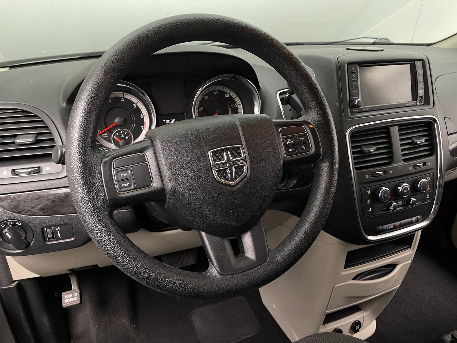 Thumbnail: 2019 Dodge Grand Caravan - 5