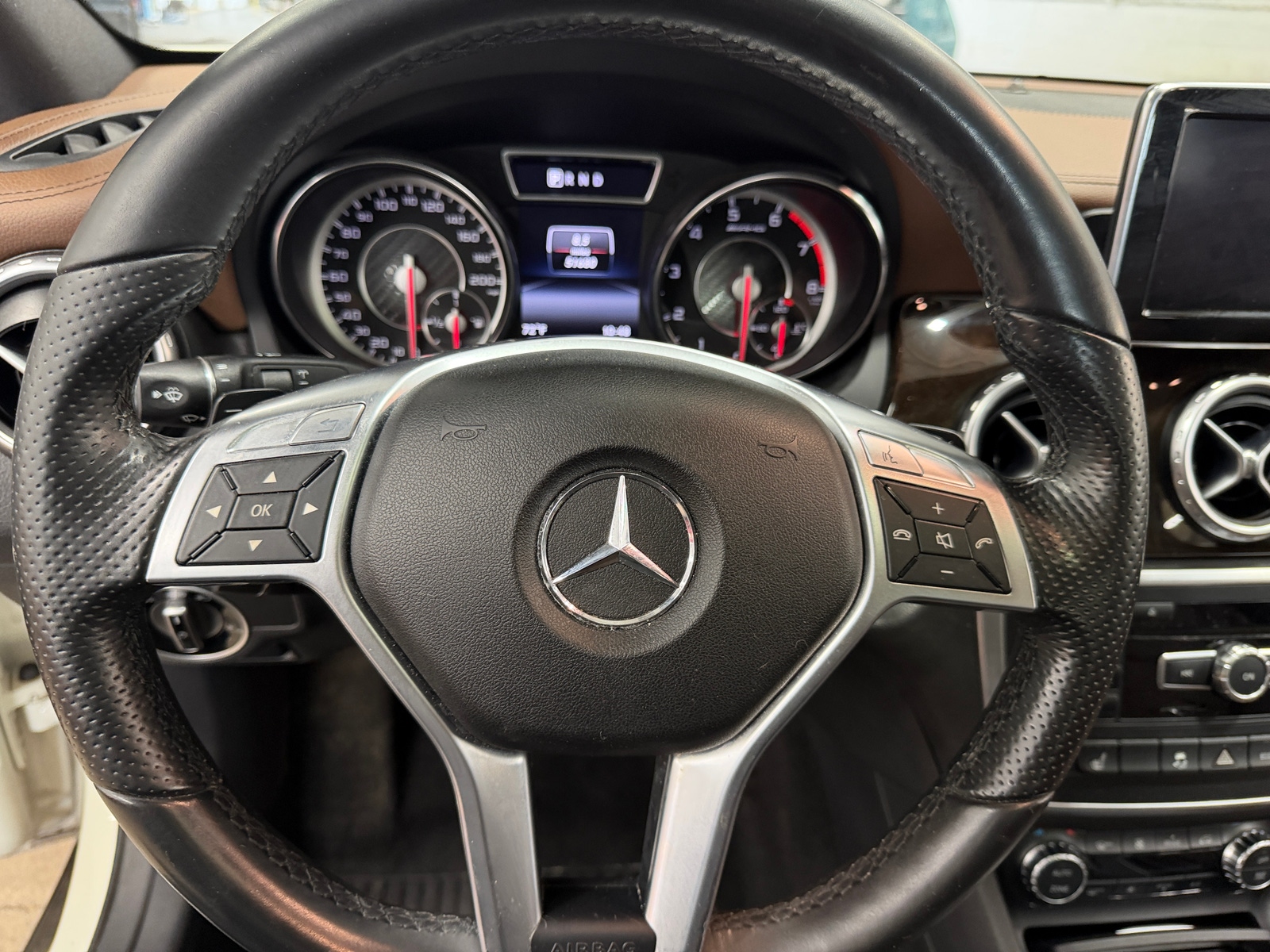 Thumbnail: 2015 Mercedes-Benz GLA - 4