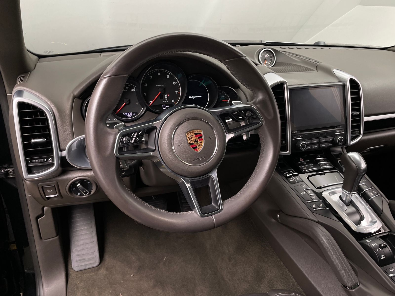 Thumbnail: 2017 Porsche Cayenne - 4