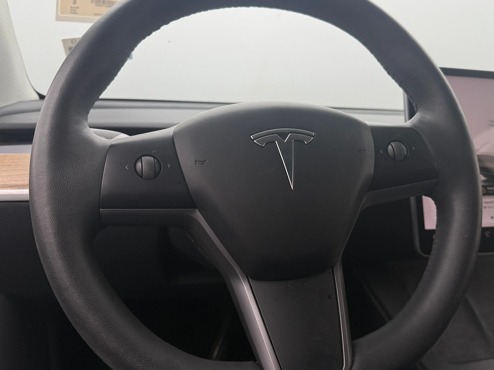 Thumbnail: 2022 Tesla Model Y - 4