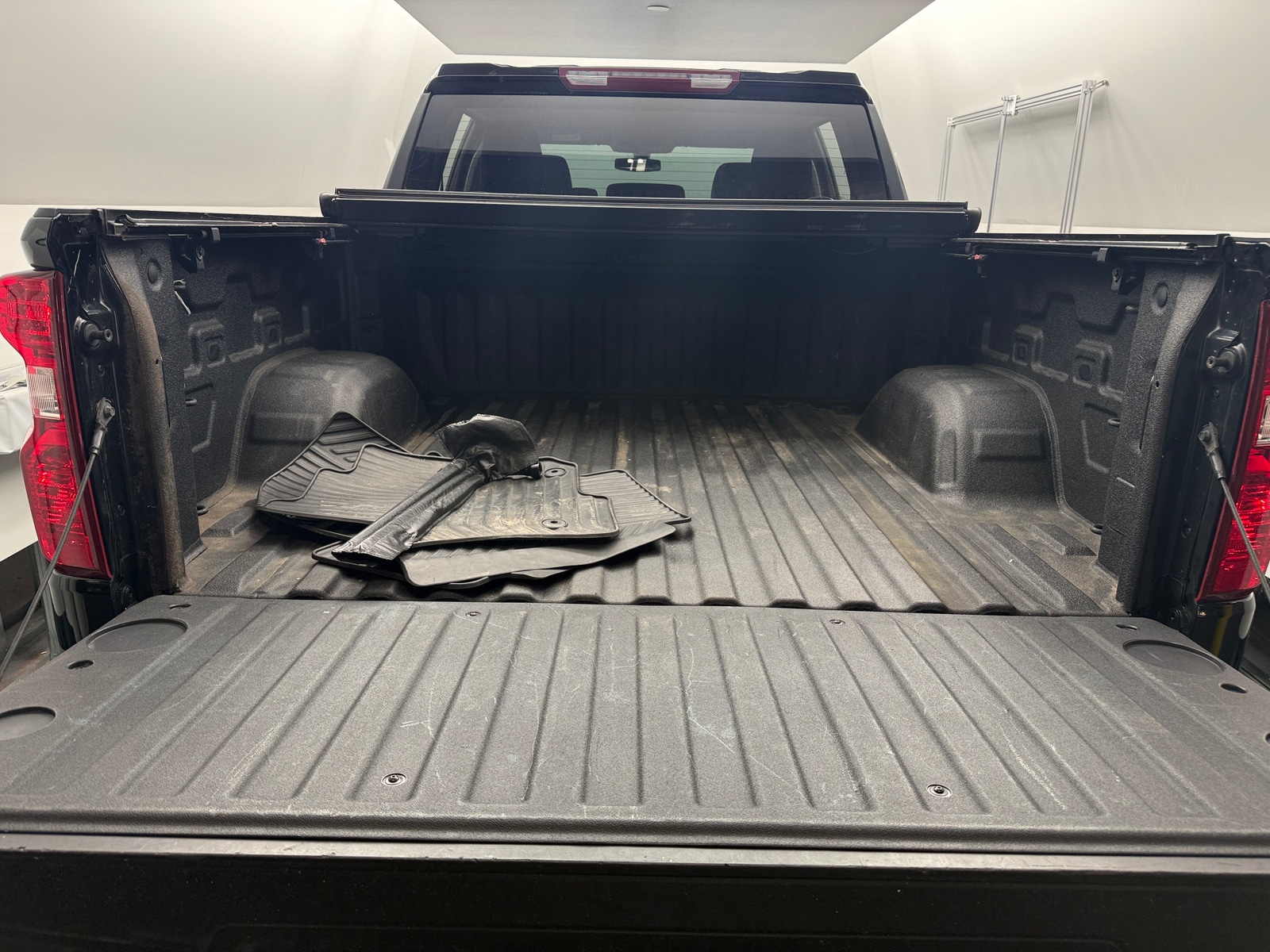 Thumbnail: 2022 Chevrolet Silverado 1500 - 7