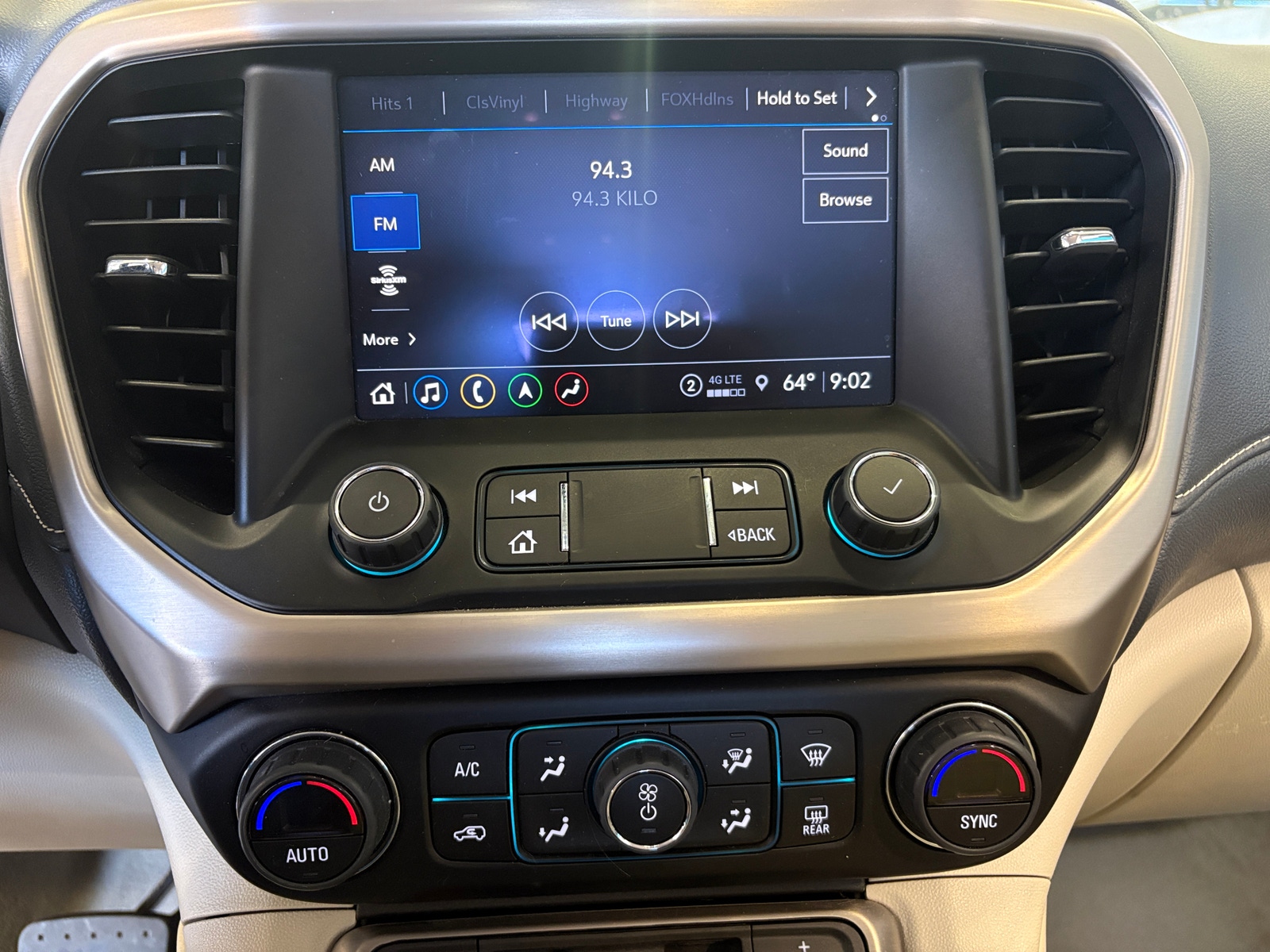 Thumbnail: 2023 GMC Acadia - 3