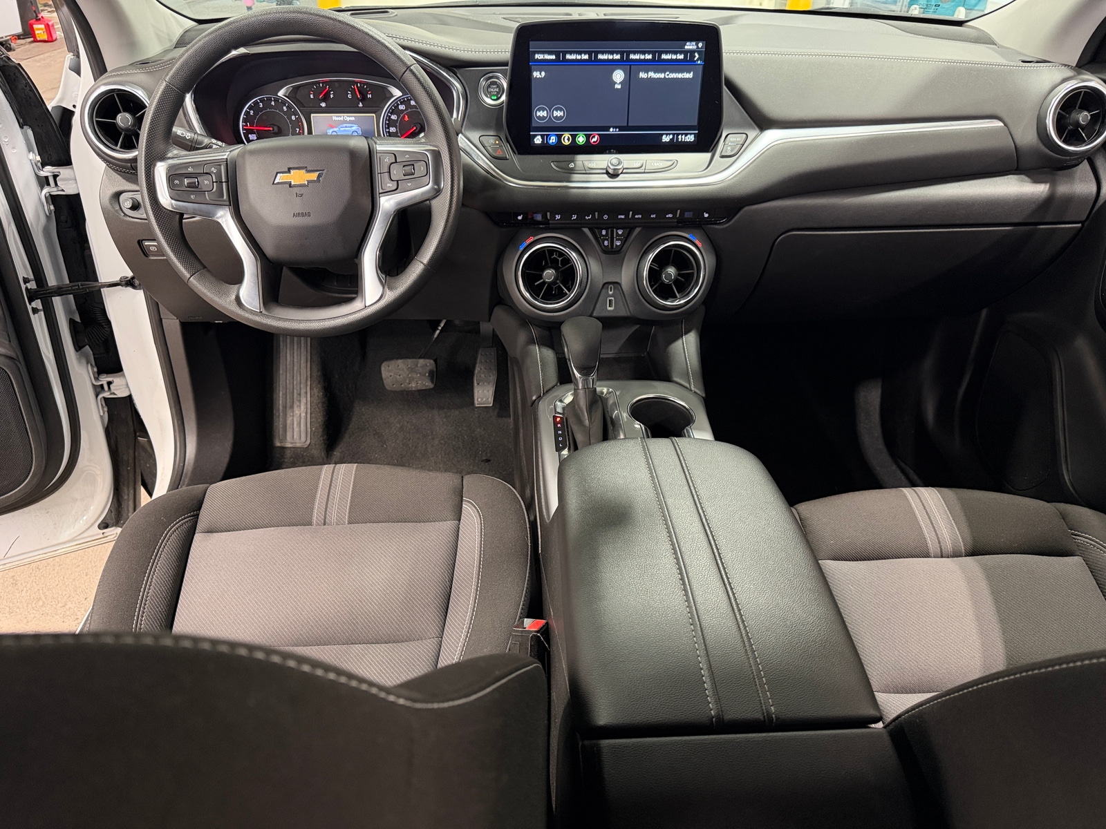 Thumbnail: 2025 Chevrolet Blazer - 3