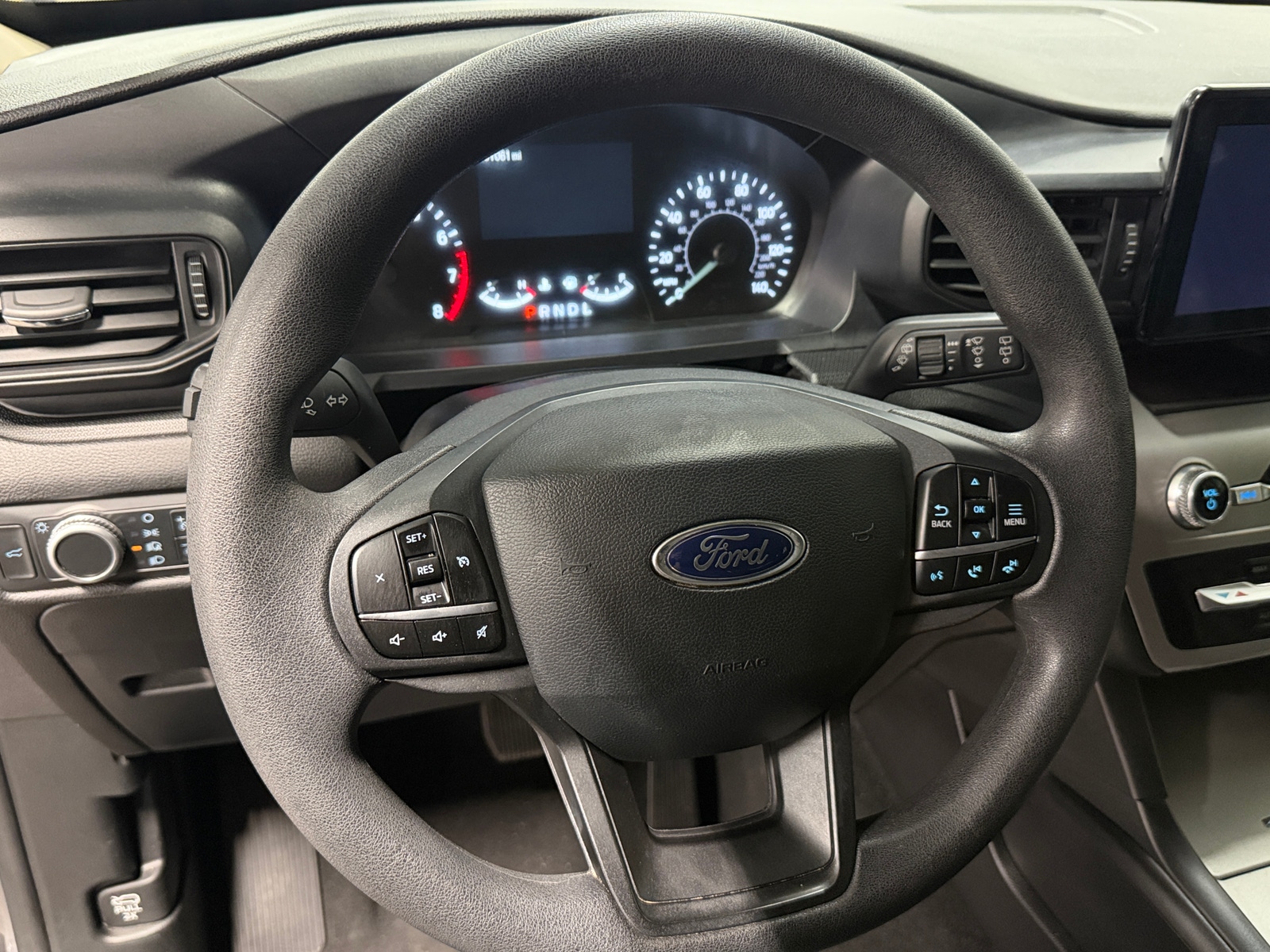 Thumbnail: 2022 Ford Explorer - 5