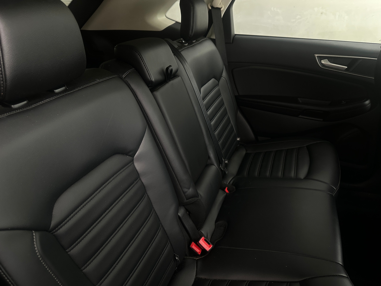 Thumbnail: 2022 Ford Edge - 5