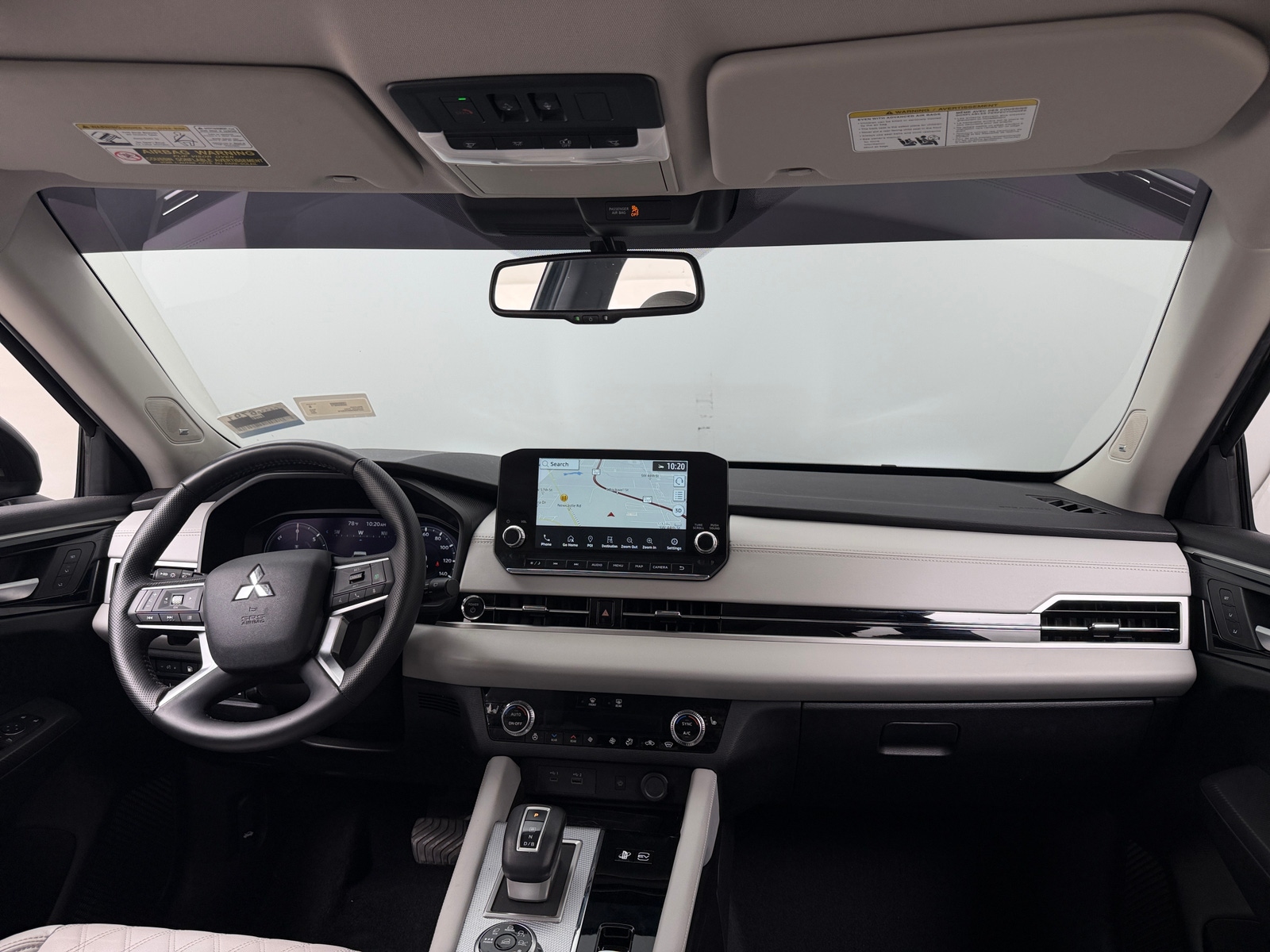 Thumbnail: 2024 Mitsubishi Outlander - 2