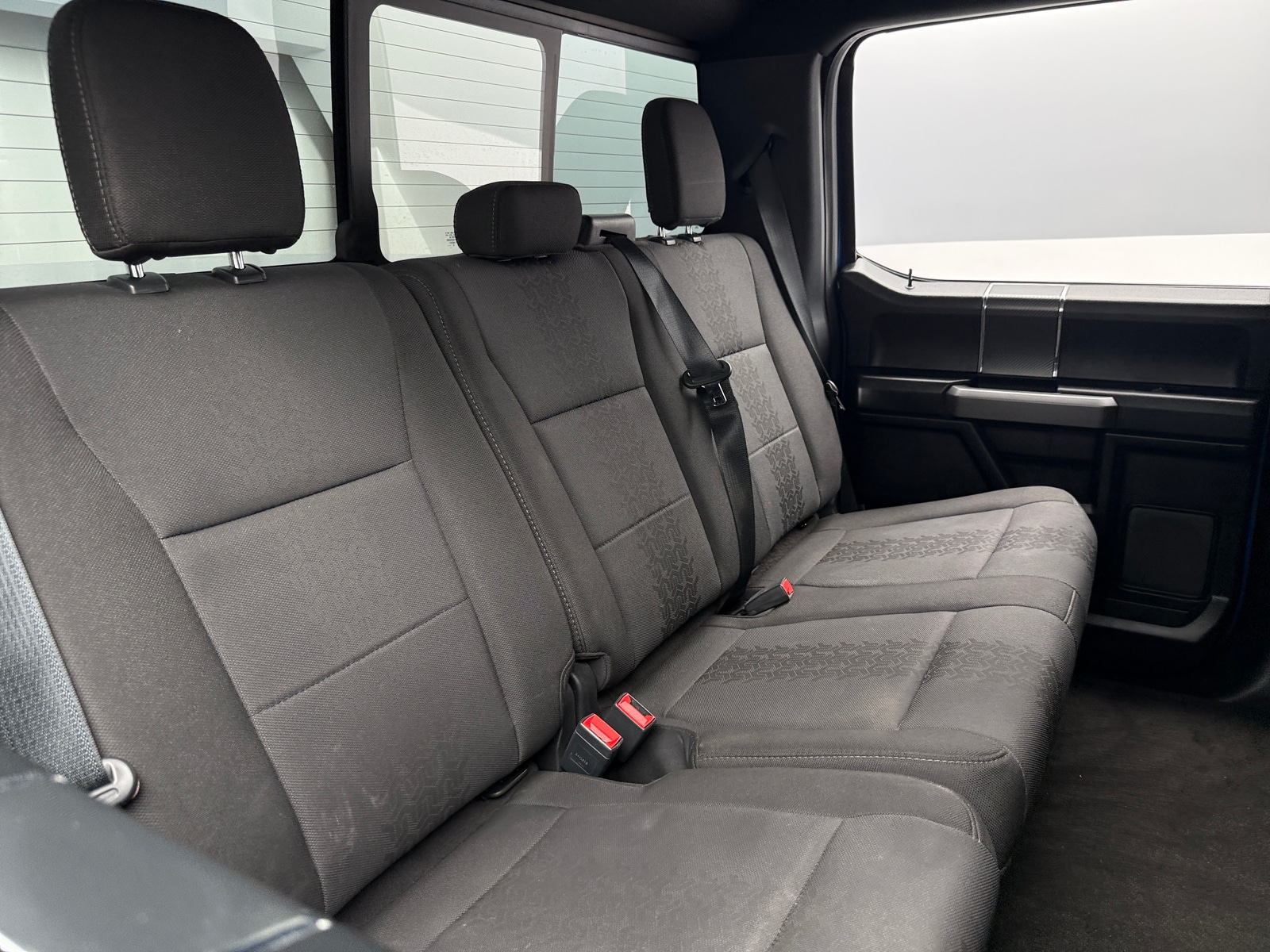 Thumbnail: 2020 Ford Econoline - 6