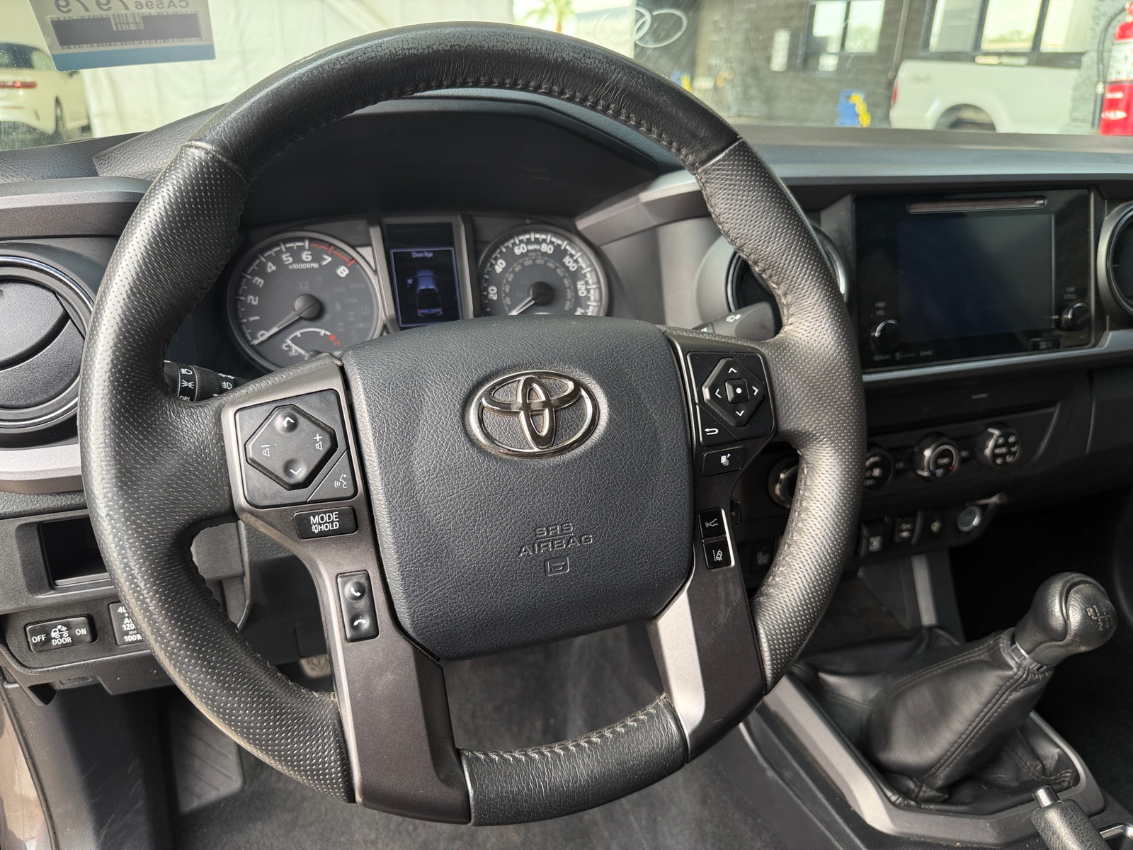 Thumbnail: 2019 Toyota Tacoma - 5