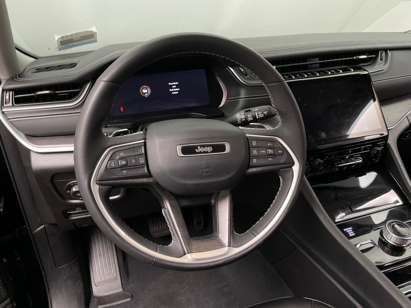 Thumbnail: 2023 Jeep Grand Cherokee L - 4