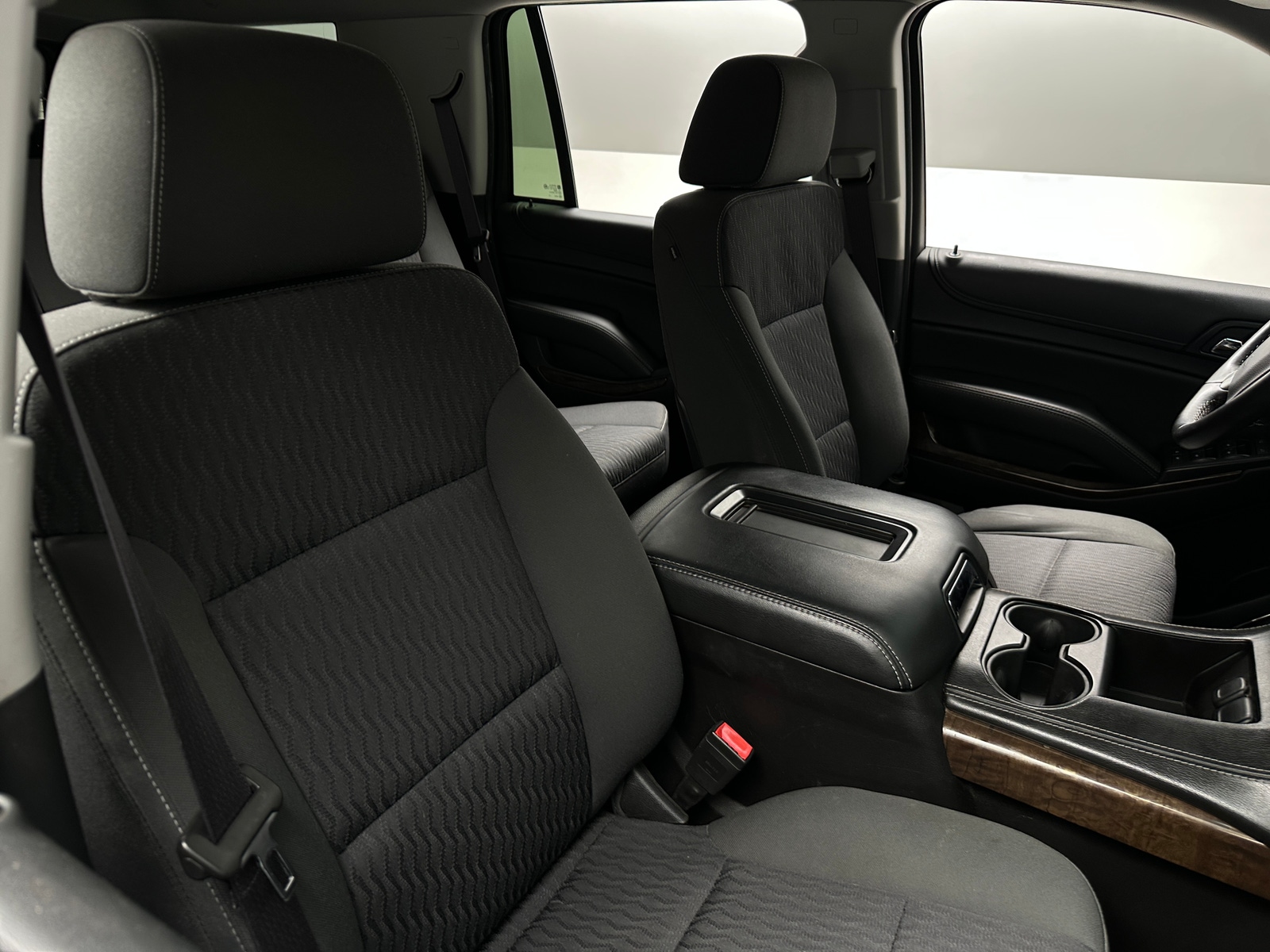 Thumbnail: 2015 Chevrolet Tahoe - 2