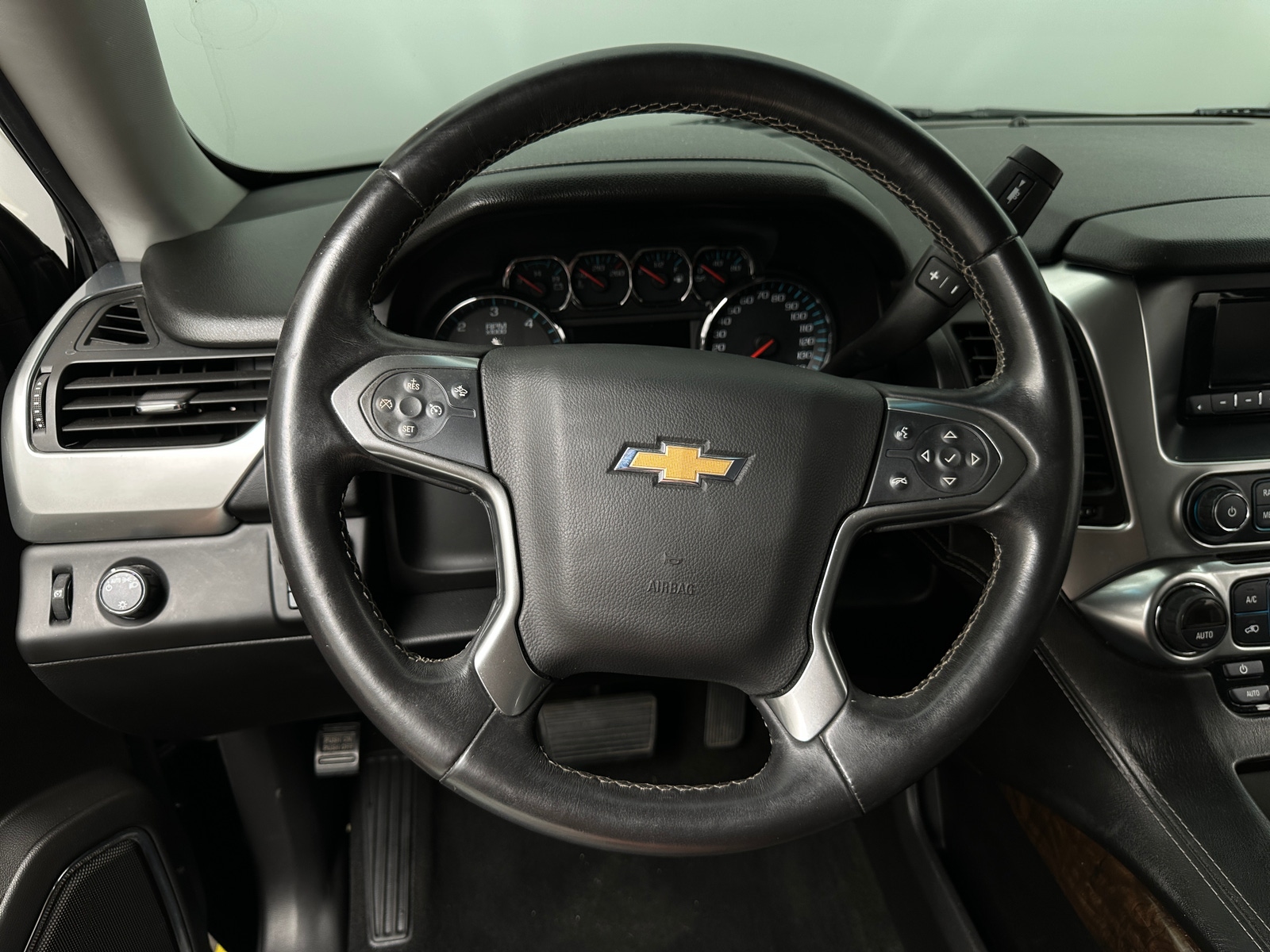Thumbnail: 2015 Chevrolet Tahoe - 5