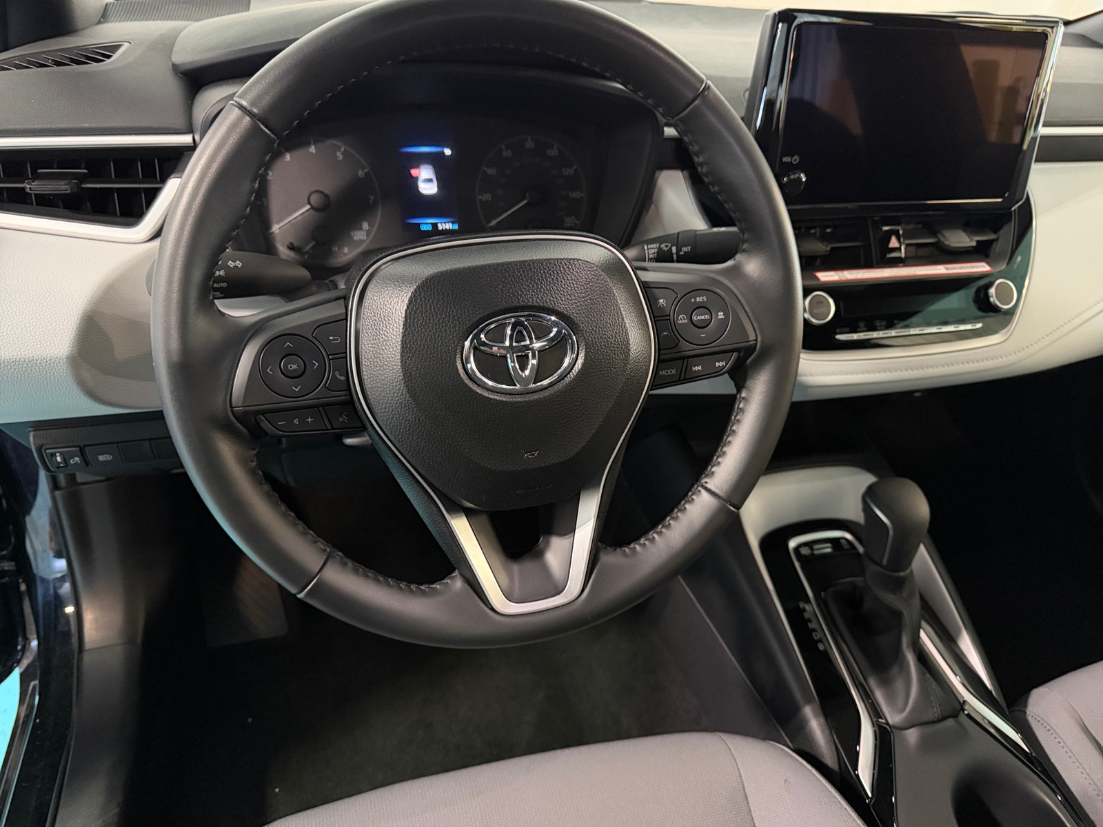 Thumbnail: 2025 Toyota Corolla - 5