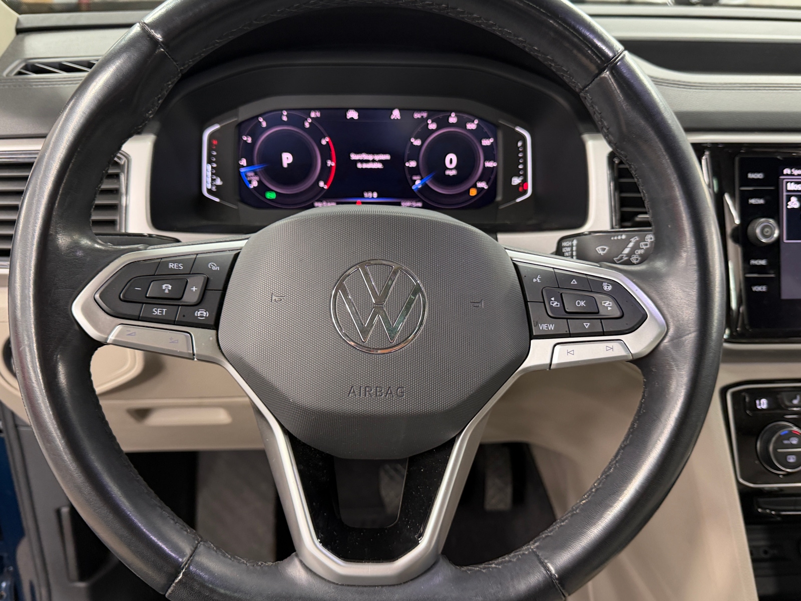 Thumbnail: 2021 Volkswagen Atlas - 4