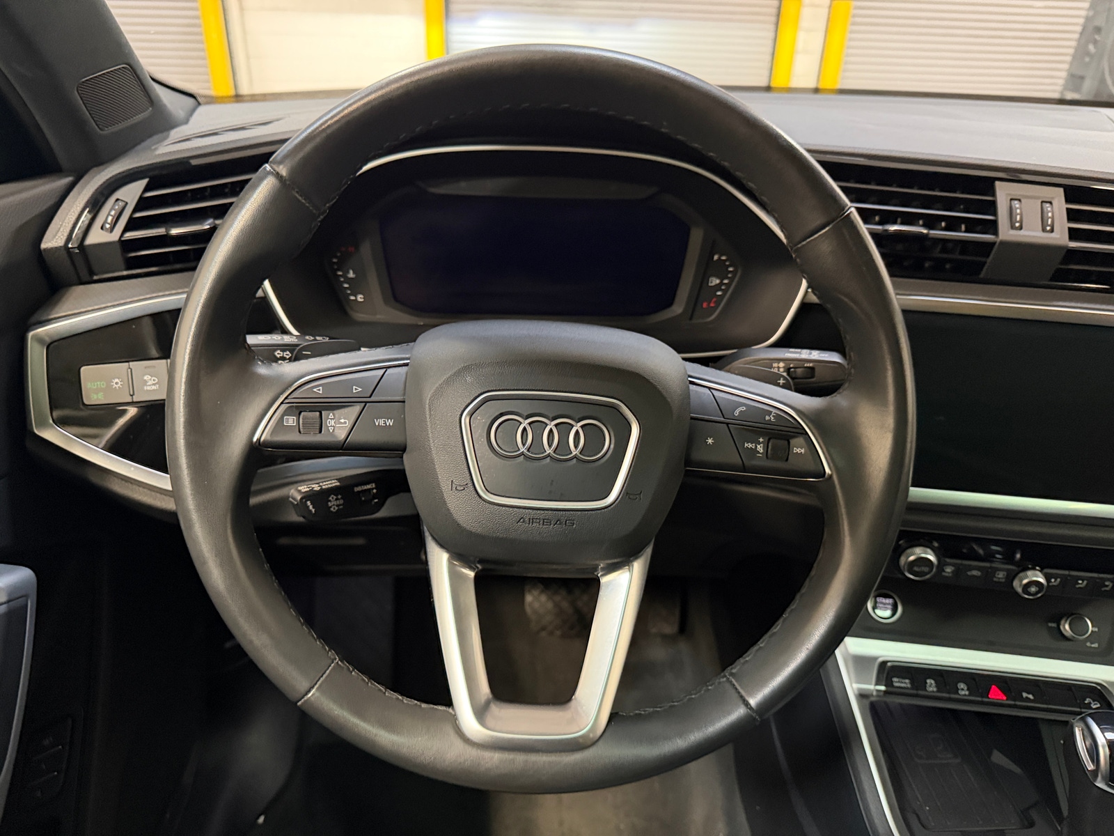 Thumbnail: 2024 Audi Q3 - 4
