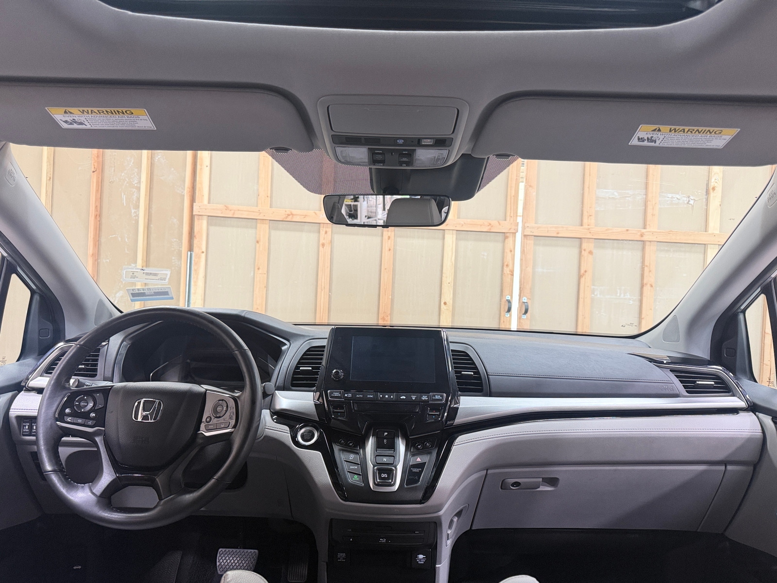 Thumbnail: 2019 Honda Odyssey - 2