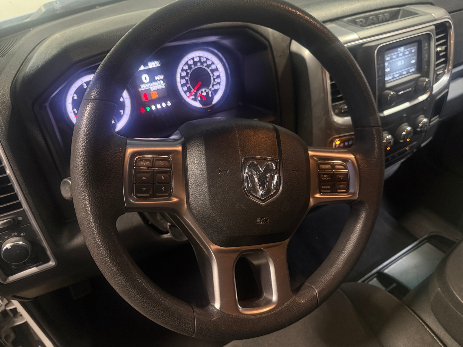 Thumbnail: 2024 RAM 1500 Classic - 5